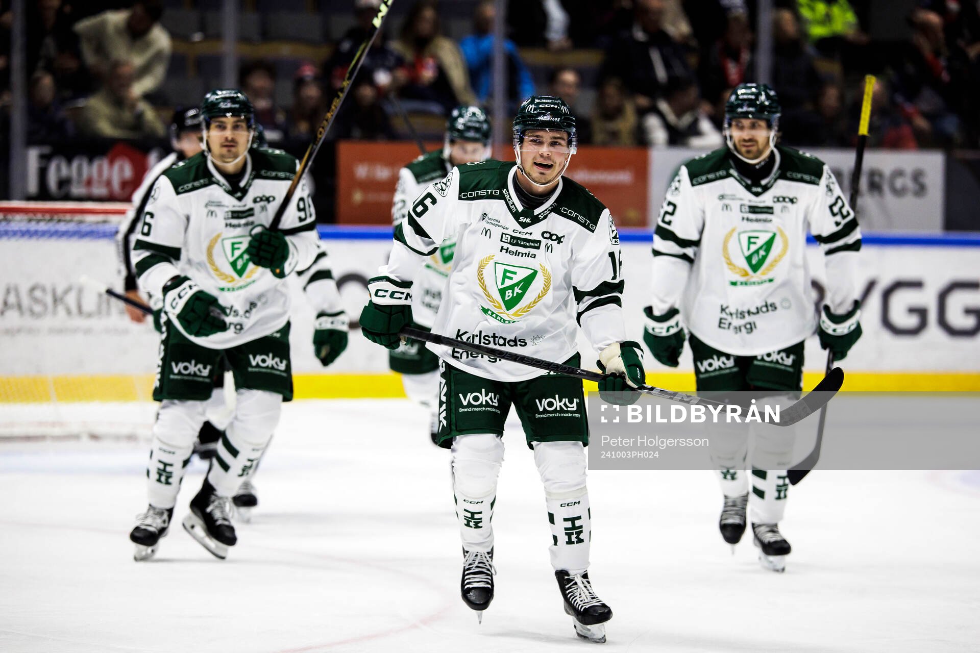 Färjestads Alexander Ljungkrantz jublar