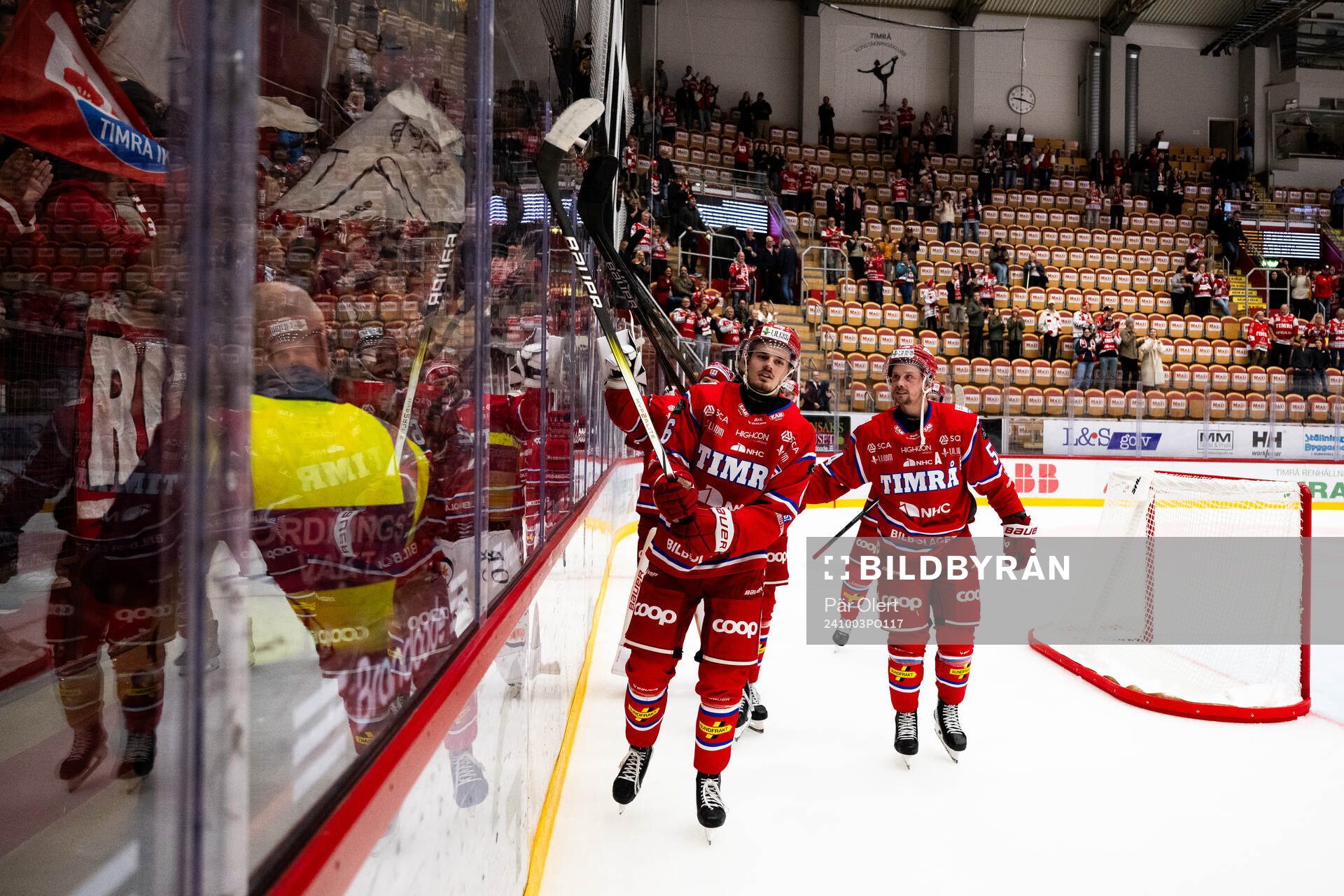 Timrås Kevin Rönnelöw jublar