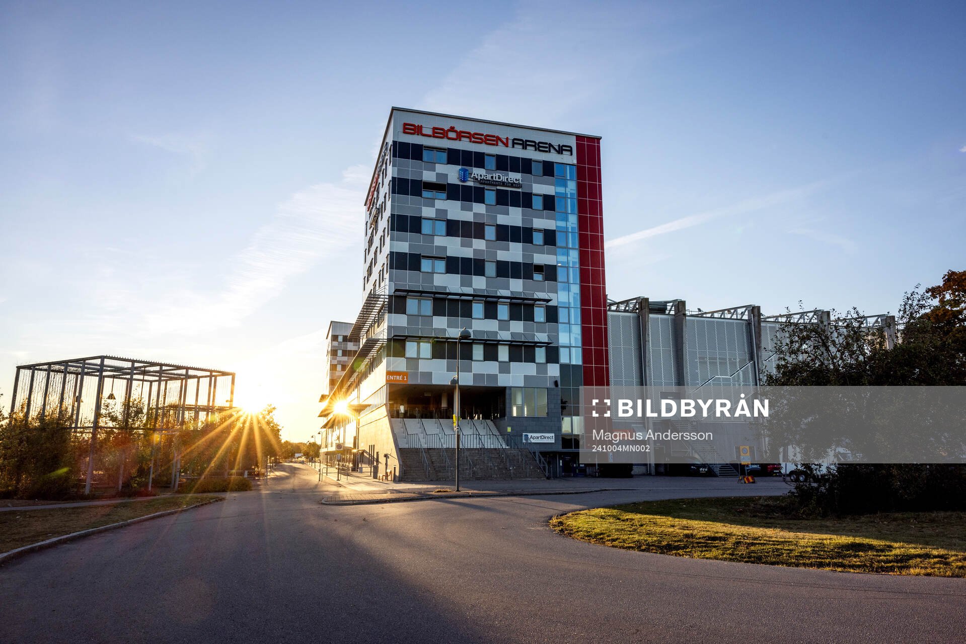 Exteriör vy av Bilbörsen Arena