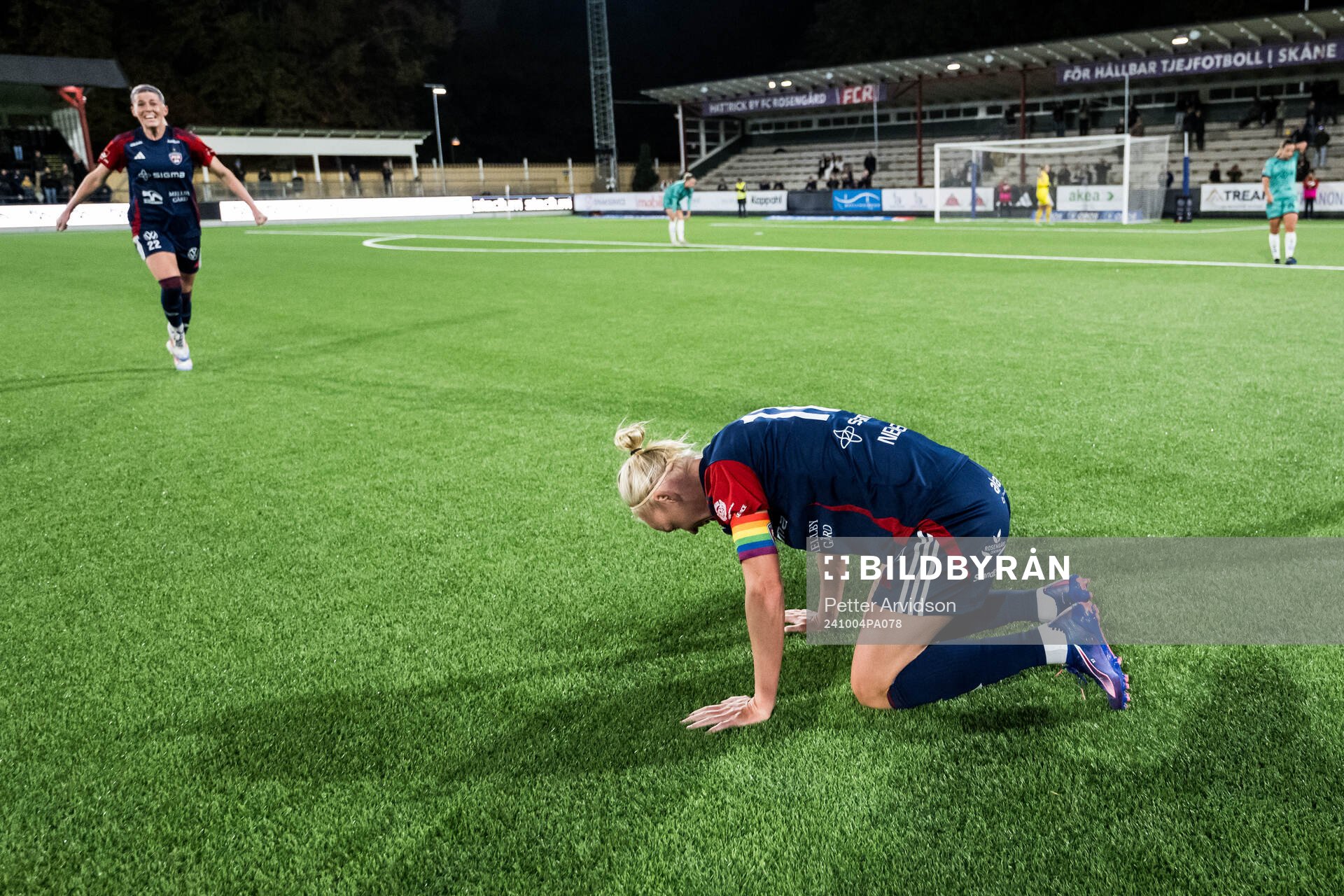 FC Rosengårds Caroline Seger jublar