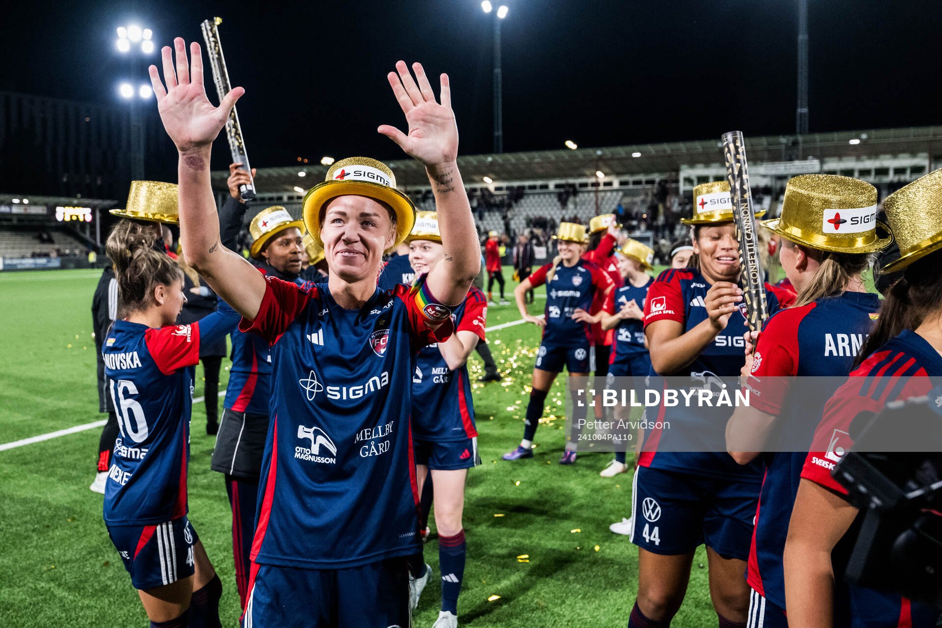 FC Rosengårds Caroline Seger jublar över SM-guldet