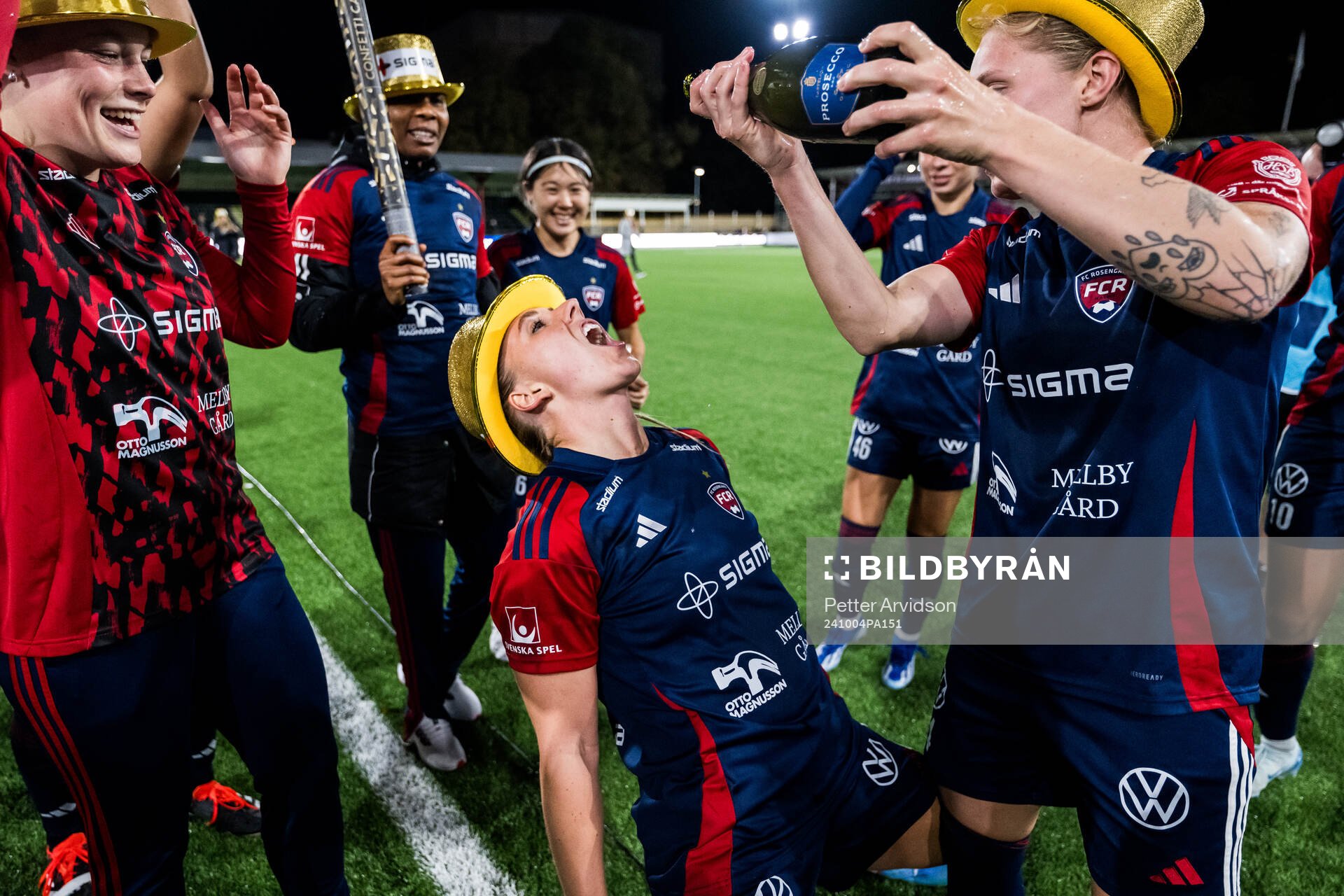 FC Rosengårds Gudrun Arnardottir jublar över SM-guldet