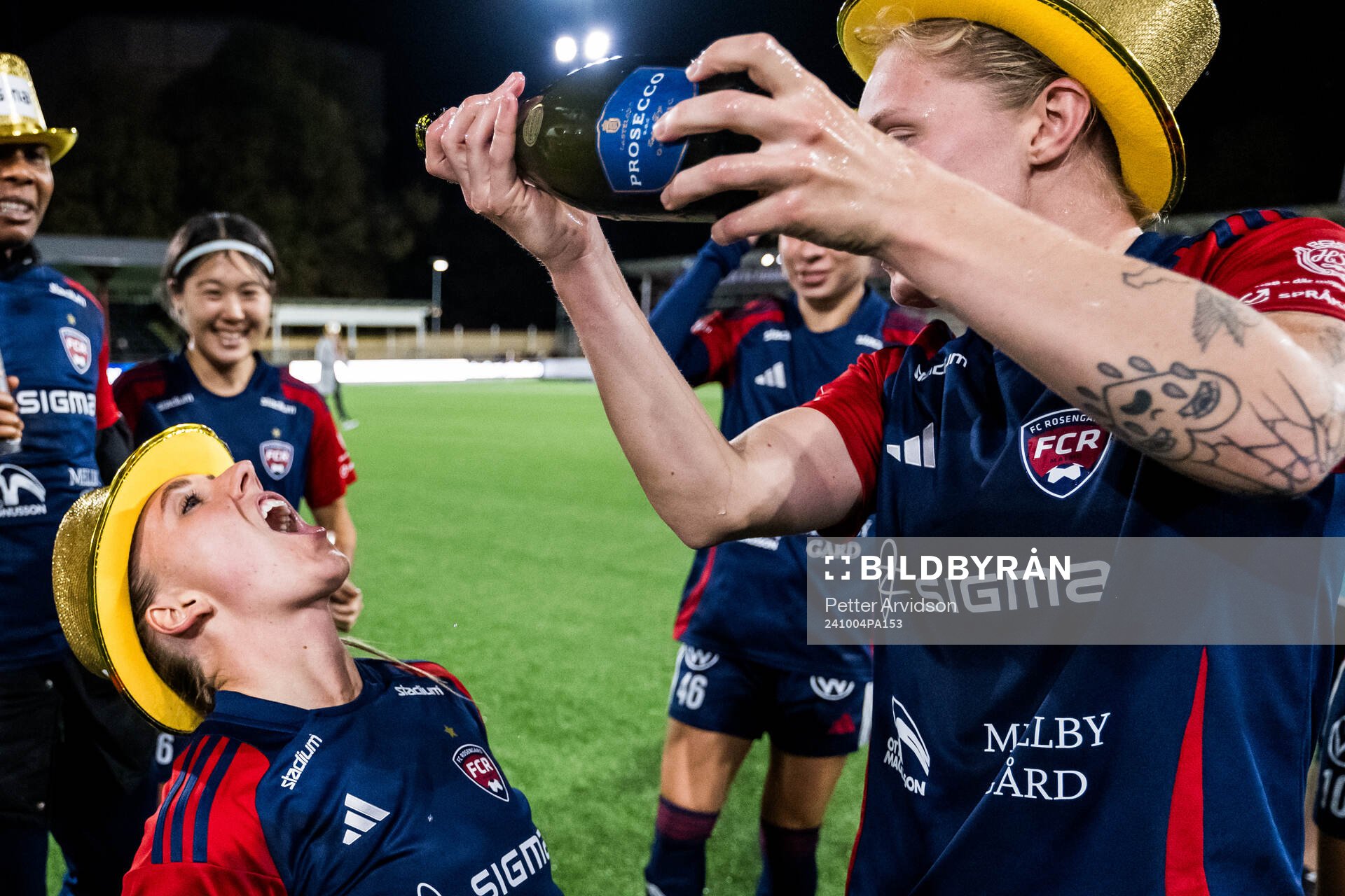 FC Rosengårds Gudrun Arnardottir jublar över SM-guldet