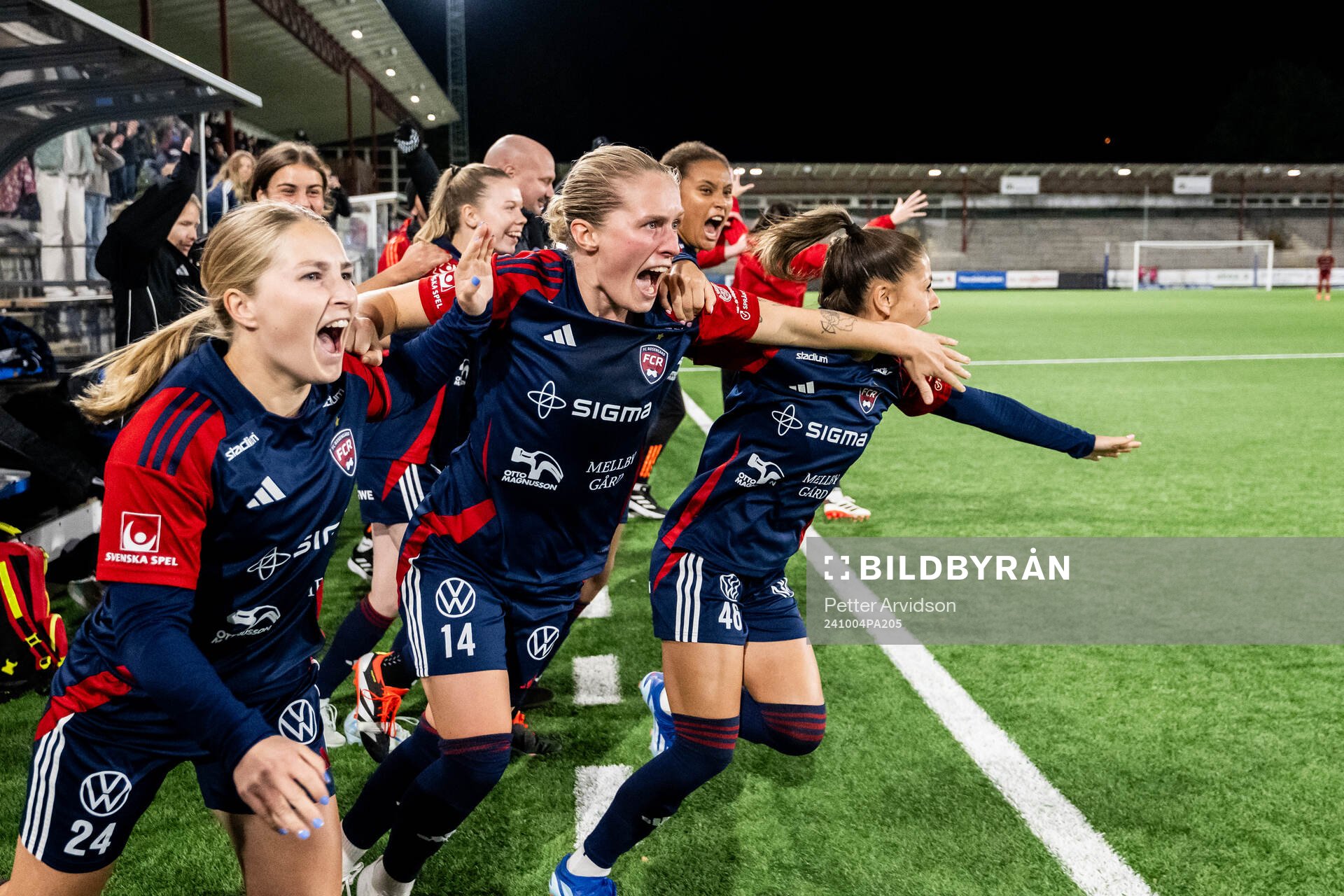 FC Rosengårds Hanna Andersson, Emilia Larsson och Mikaela