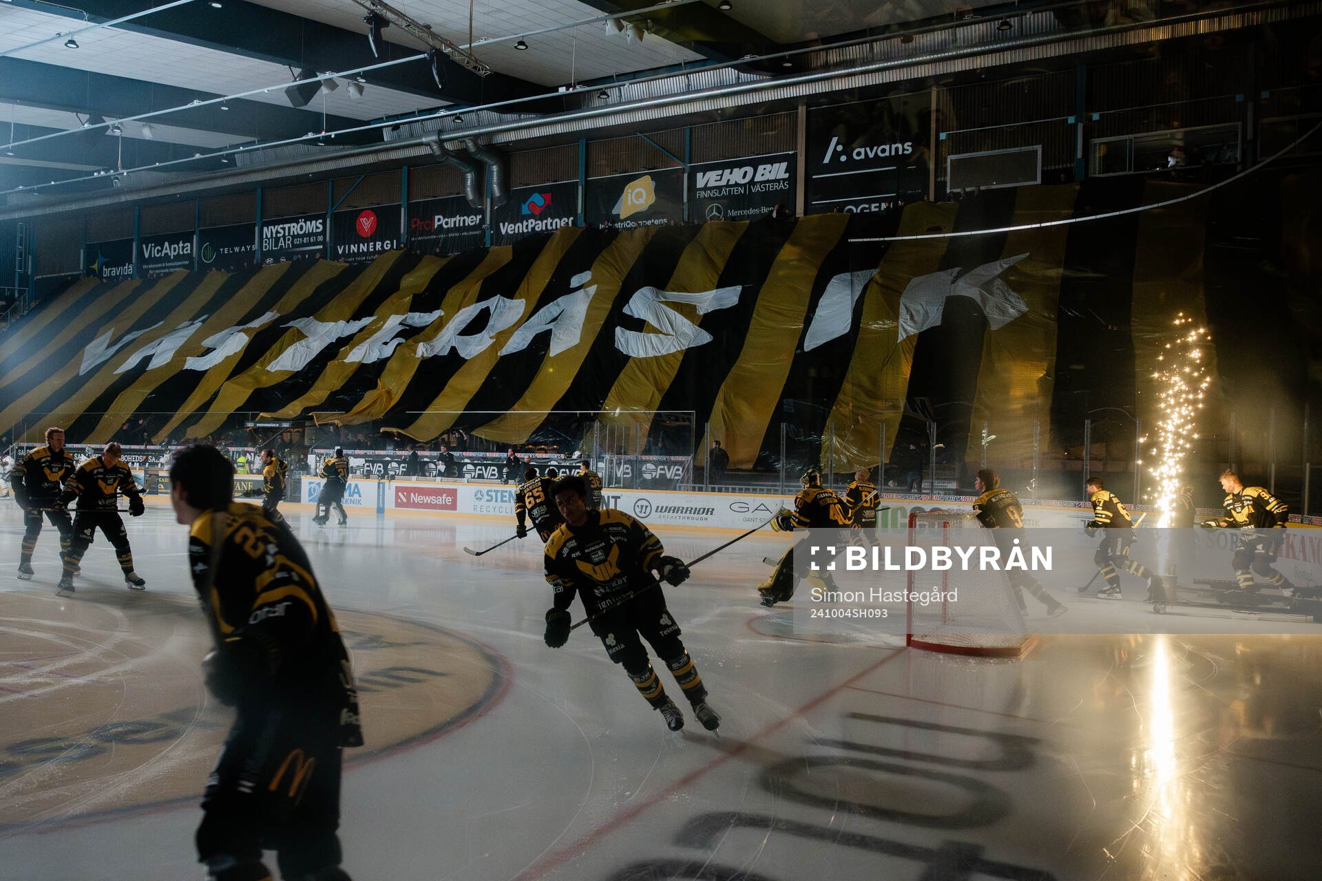 Västerås supportrar med tifo