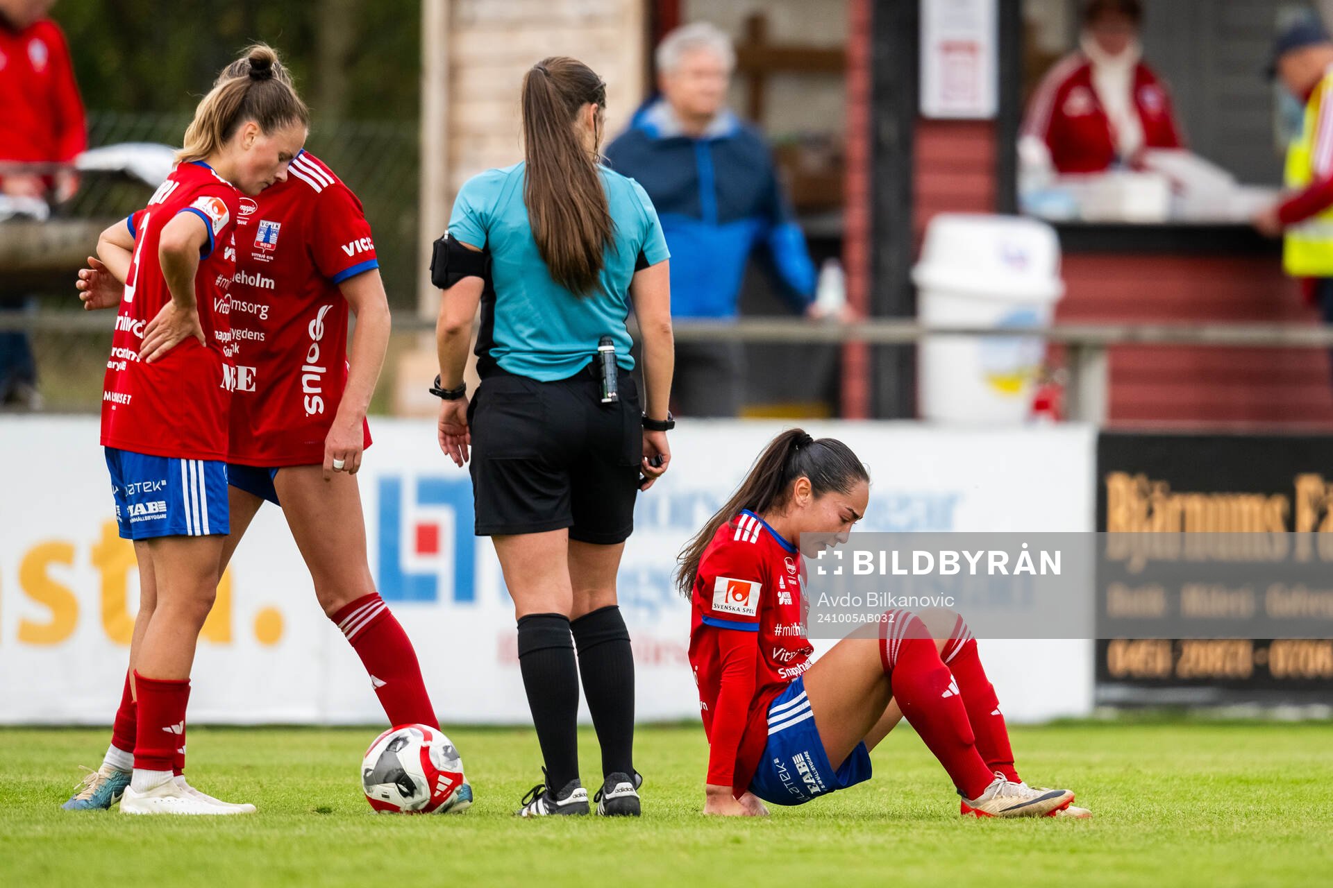 Vittsjös Jaida Nyby sitter på marken pga av skada