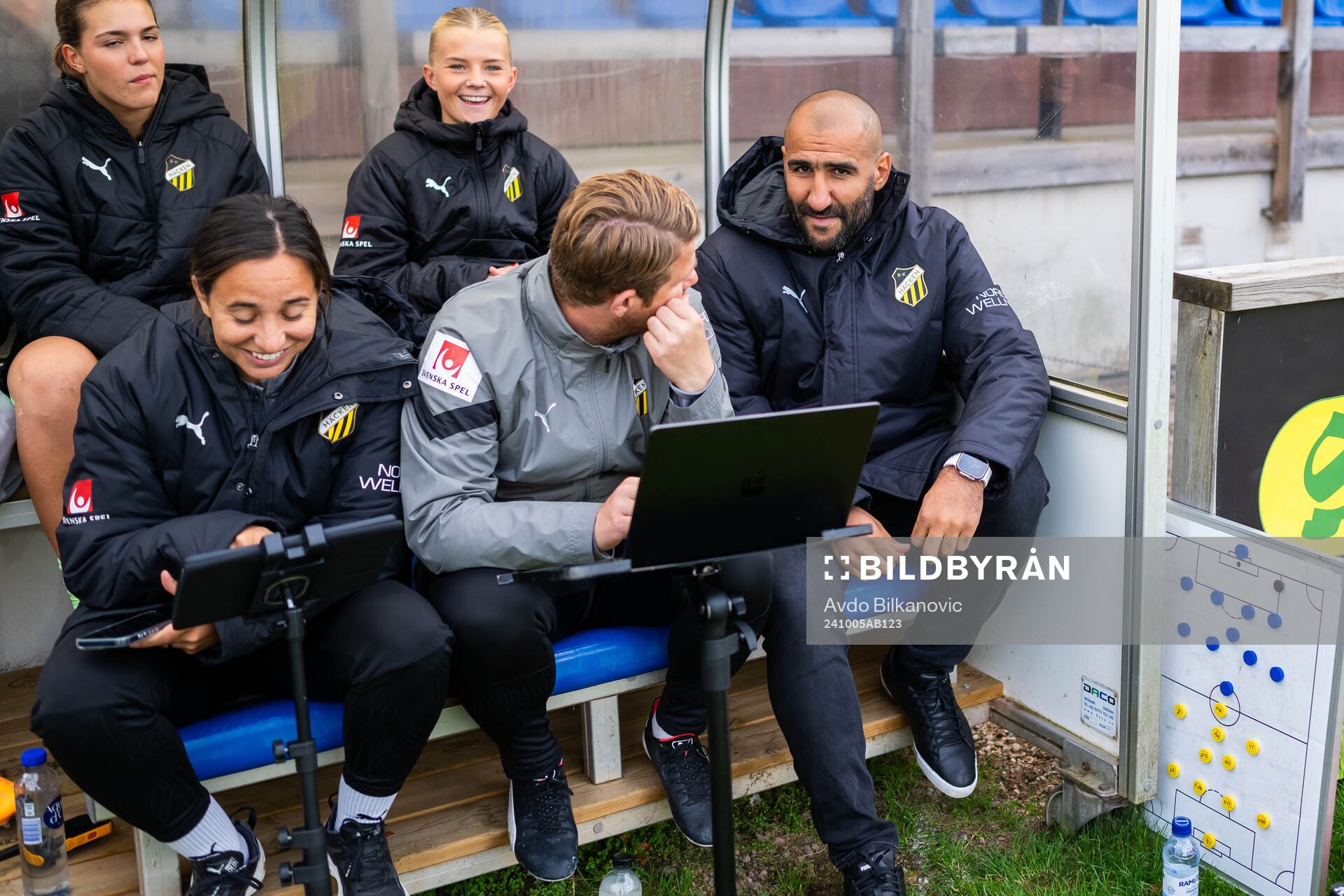 Häckens tränare Mak Lind