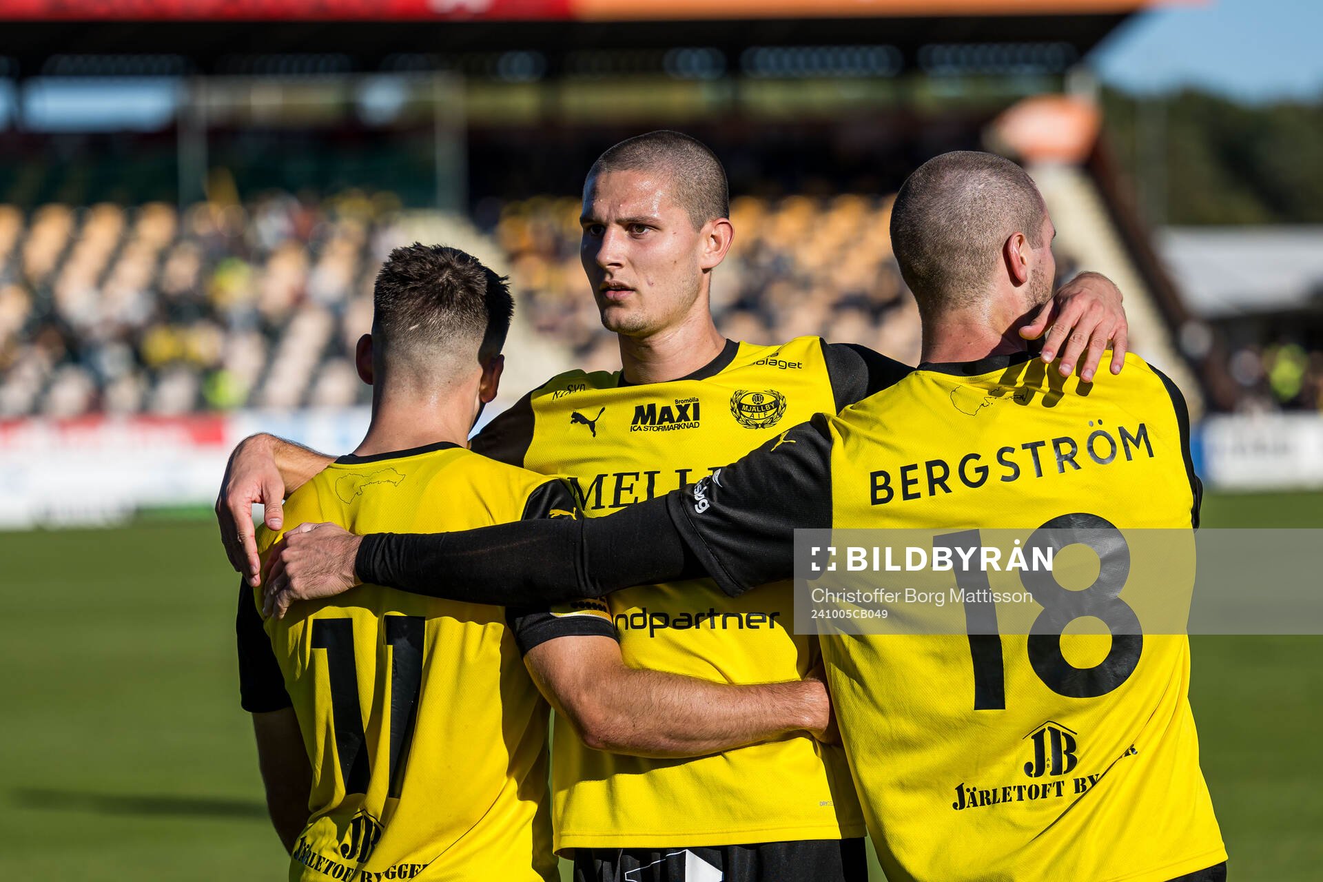 Mjällbys Timo Stavitski, Rasmus Wikström och Jacob