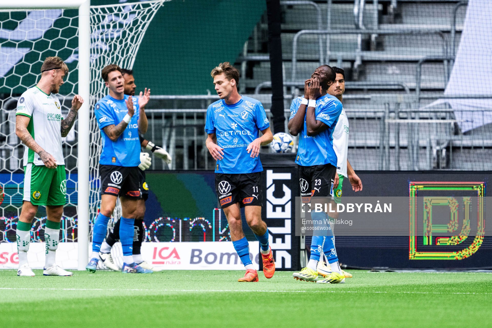 Halmstads Yannick Agnero deppar