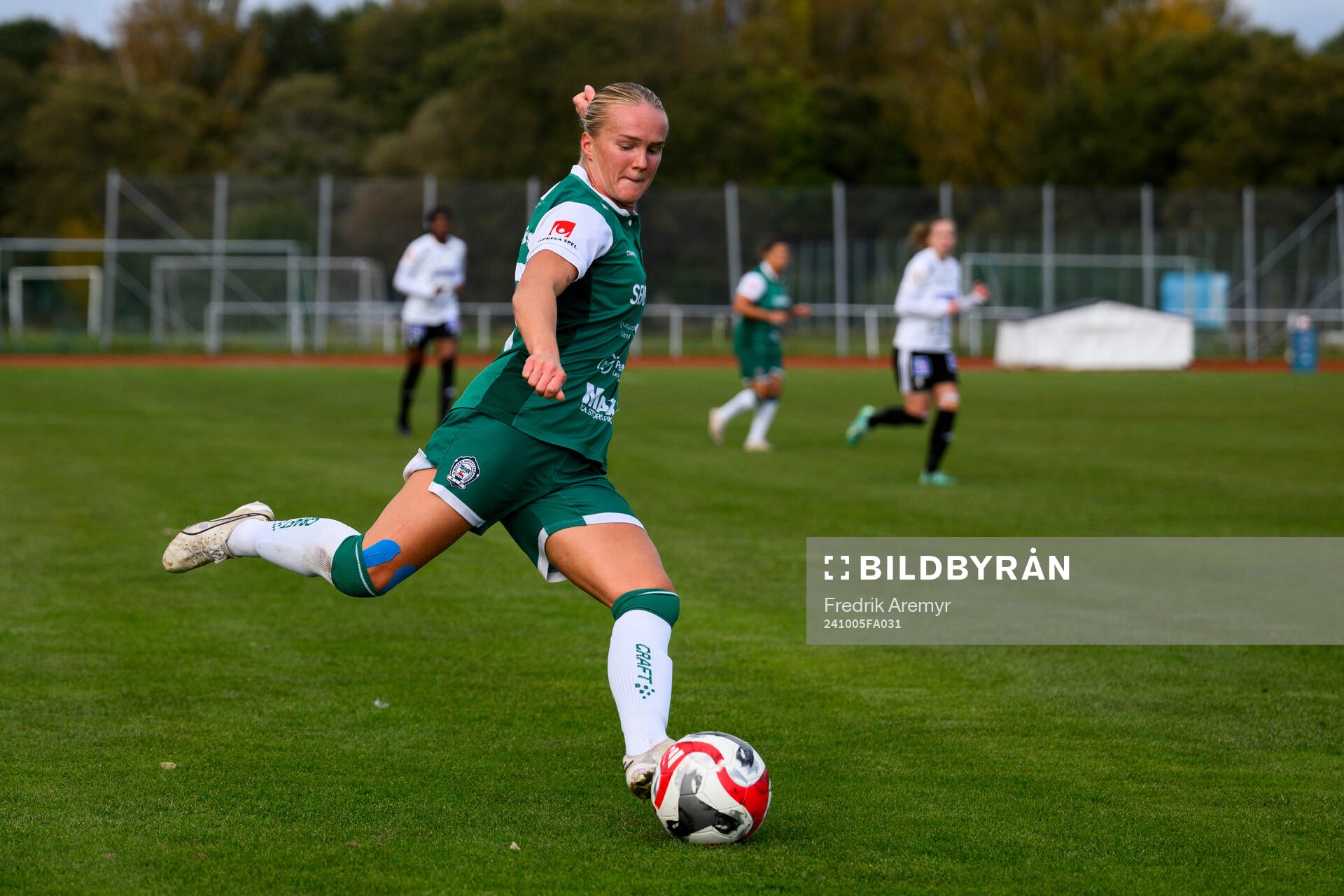 Alingsås Josefin Johansson under fotbollsmatchen i Elitettan mellan Alingsås och Mallbacken den 5 oktober 2024 i Alingsås. 