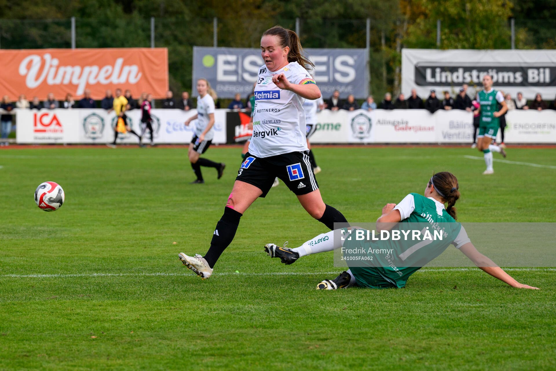 Mallbackens Ebba Rehnberg och Alingsås Tove Lorén