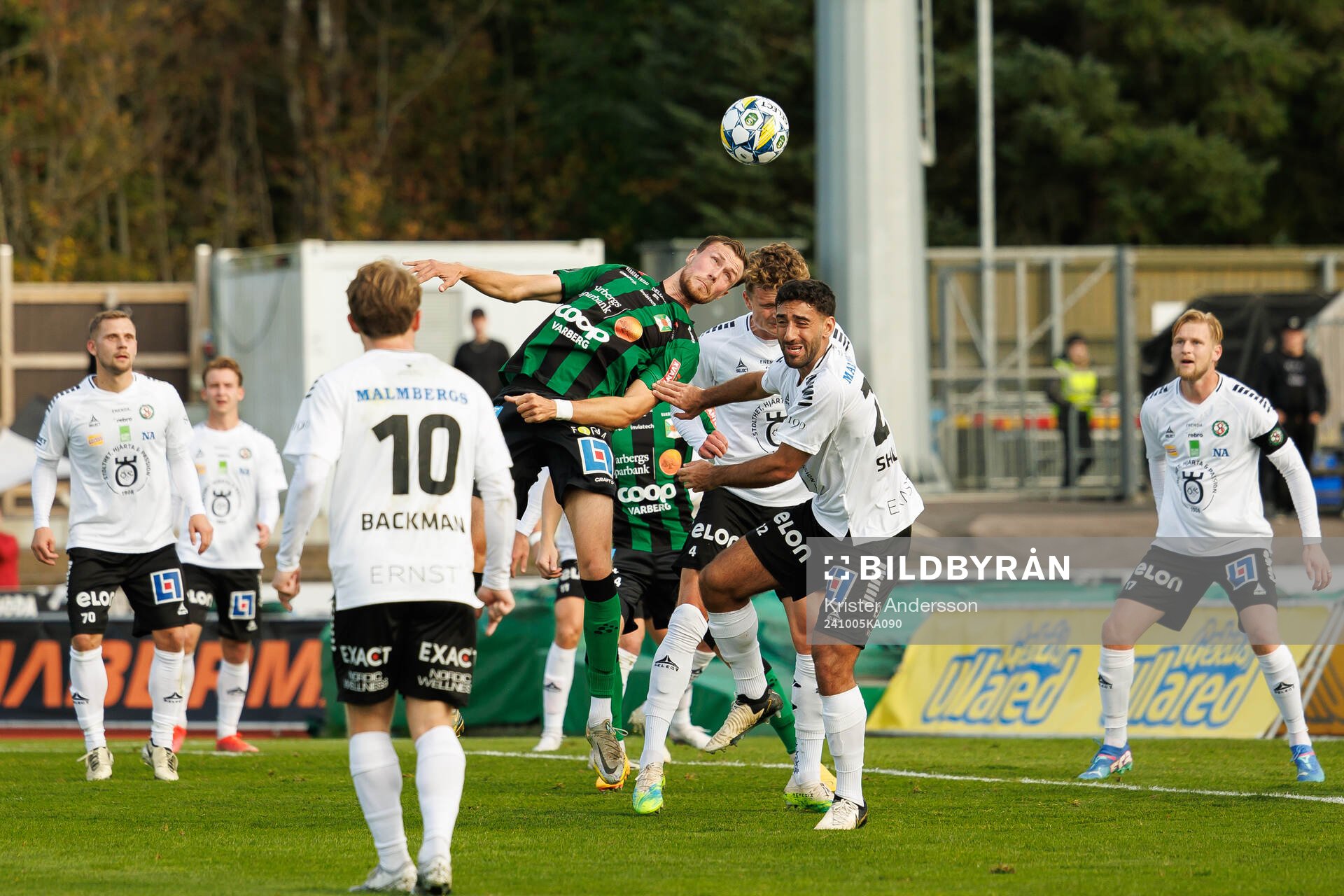 Varbergs Niklas Dahlström ovh Örebros Lucas Shlimon