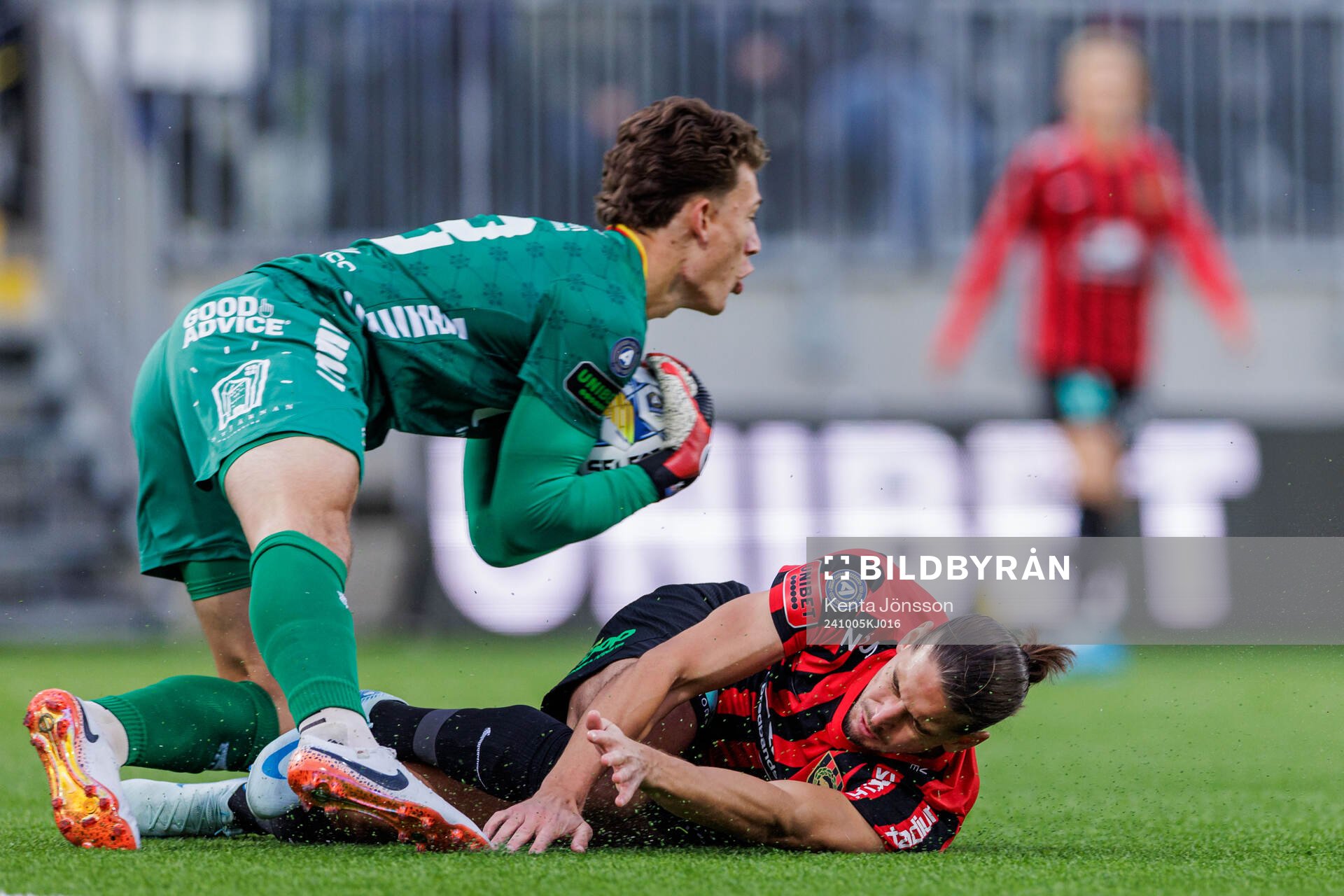 Brommapojkarnas Nikola Vasic och GAIS Kees Sims