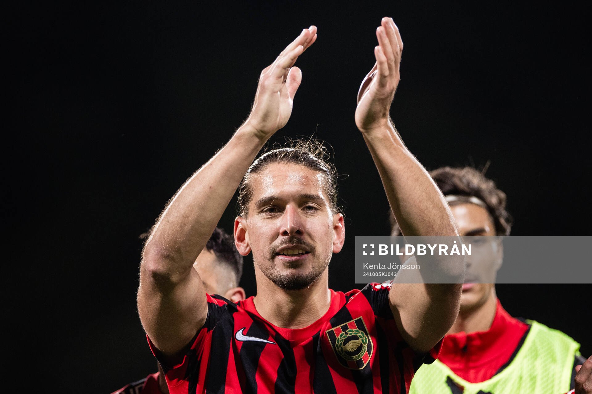 Brommapojkarnas Nikola Vasic jublar