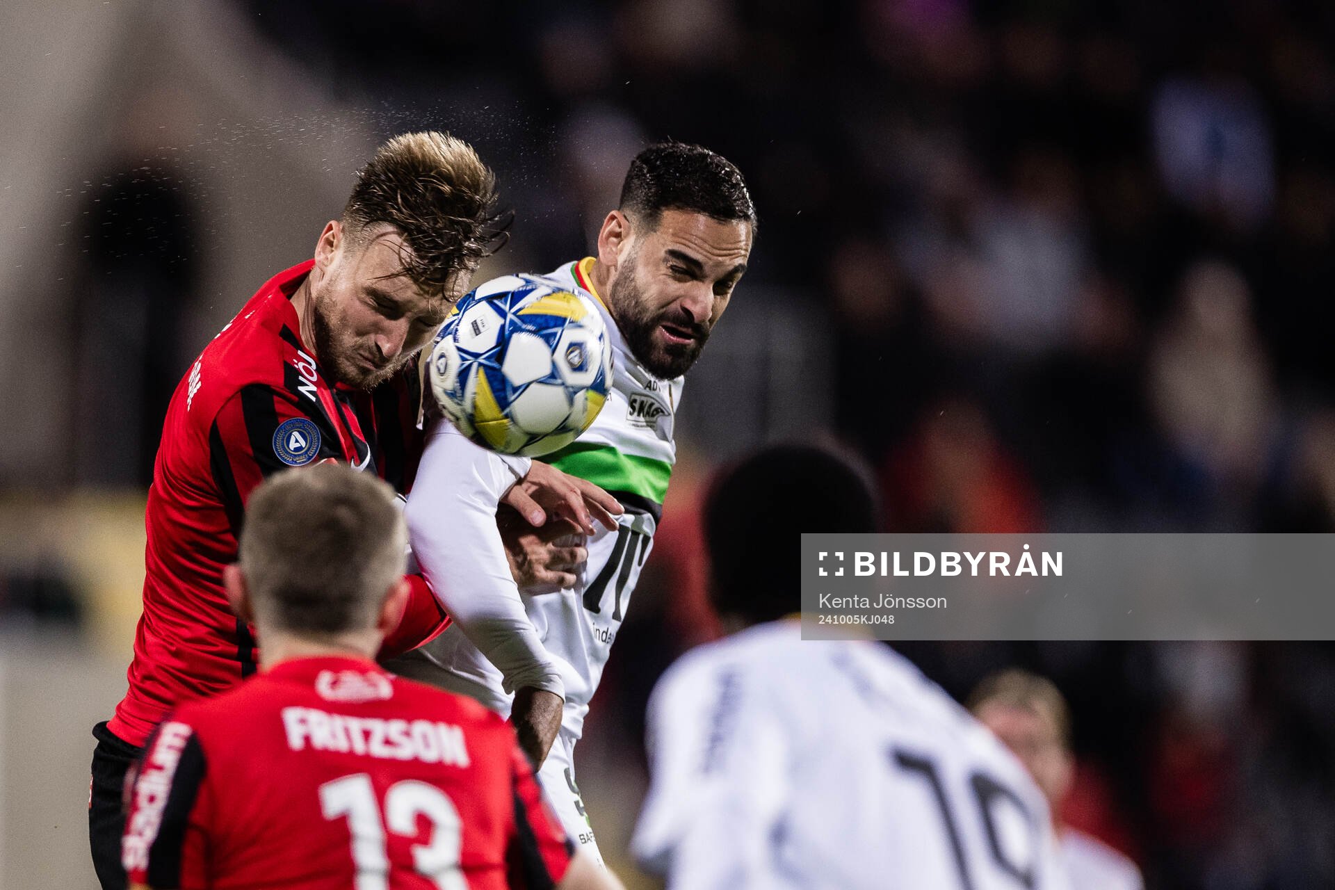 Brommapojkarnas Alexander Abrahamsson och GAIS Mervan Celik