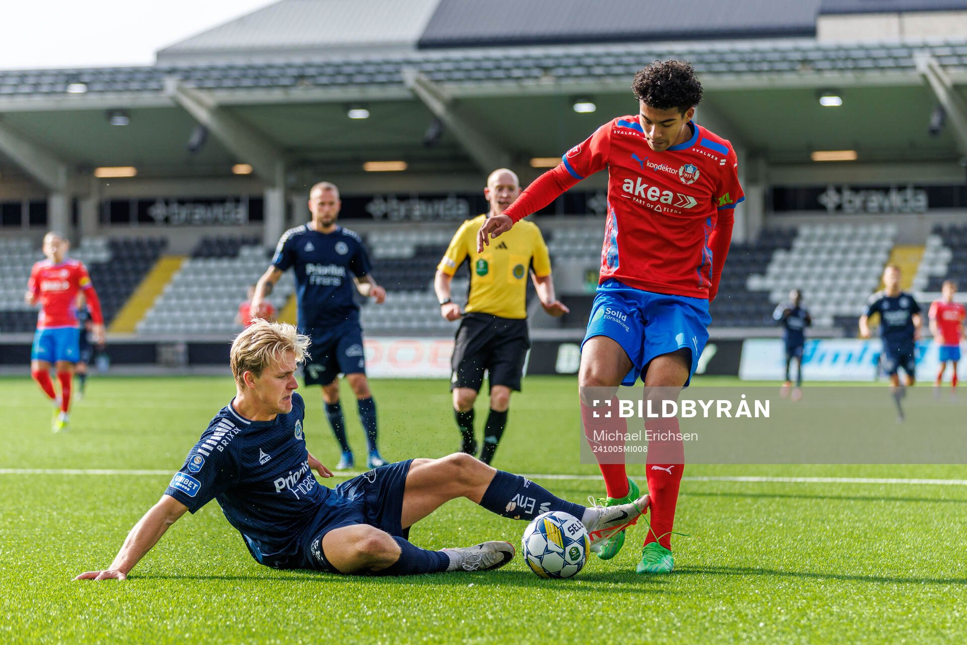 Utsiktens Sebastian Lagerlund och Helsingborgs Milan Silva