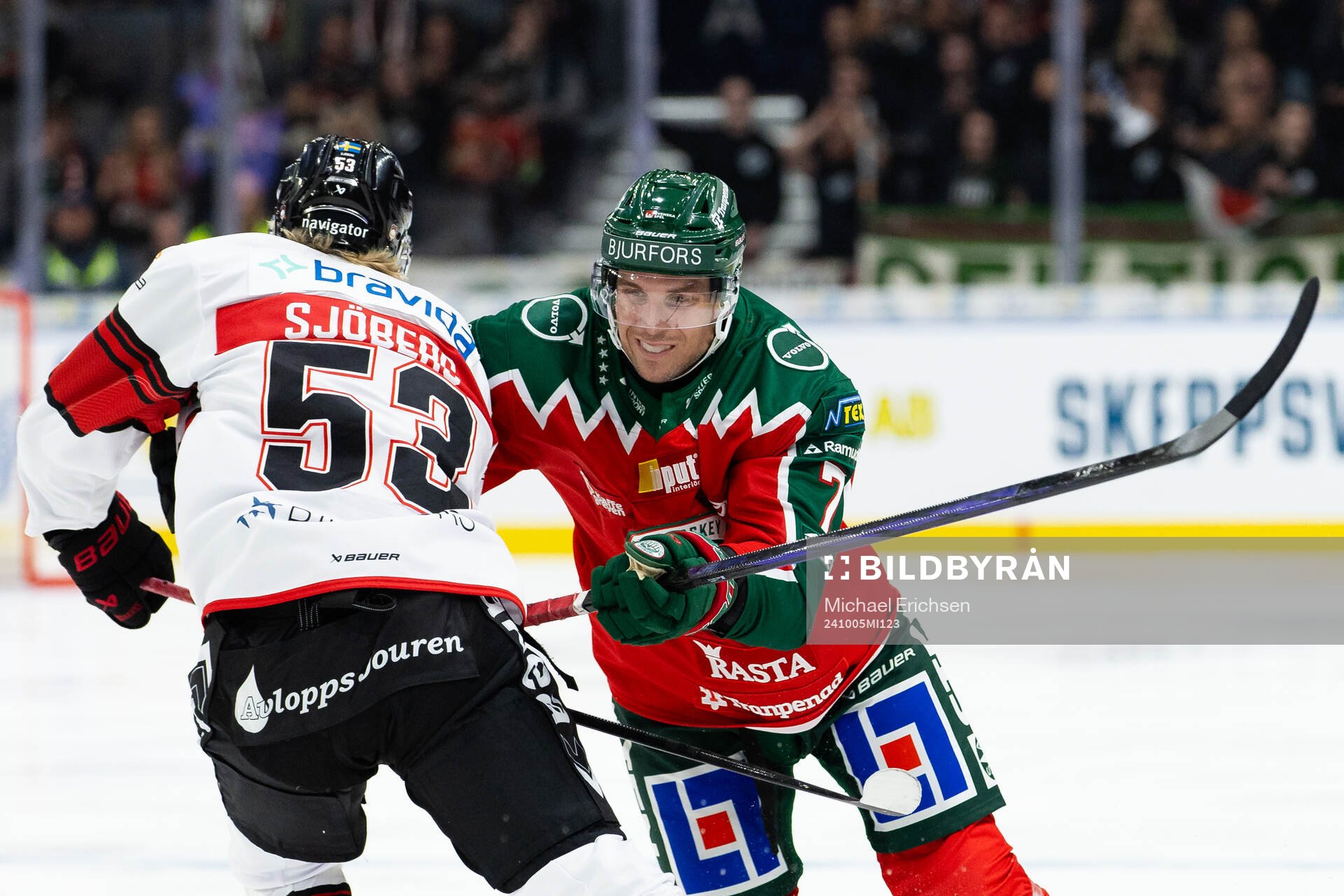 Malmö Redhawks Albert Sjöberg och Frölundas Henrik