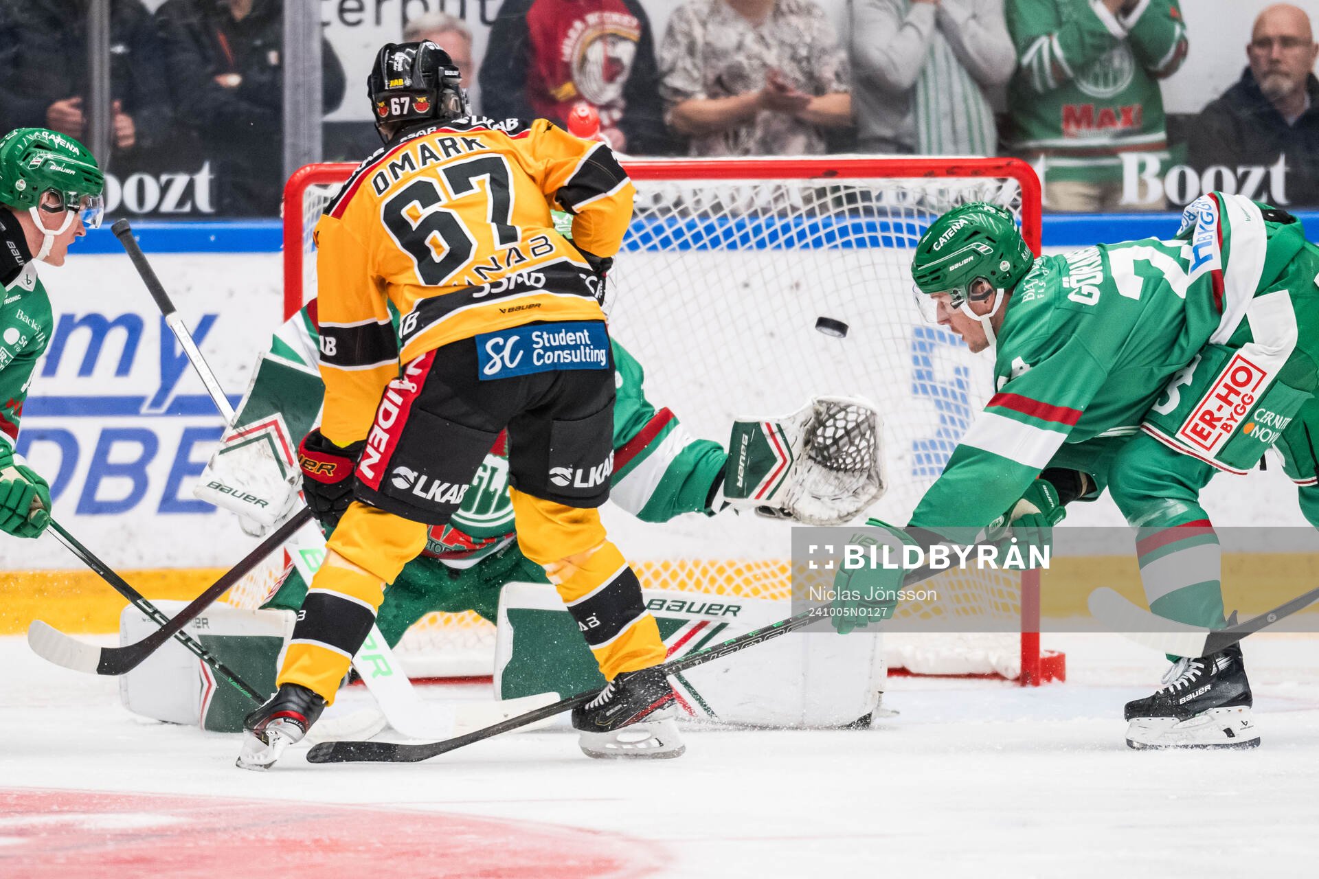 Luleås Linus Omark gör 0-1