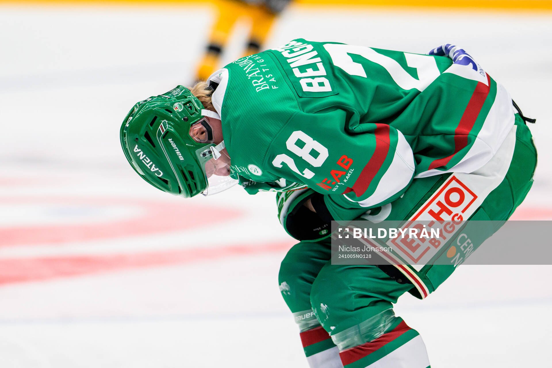 Rögles Anton Bengtsson har ont