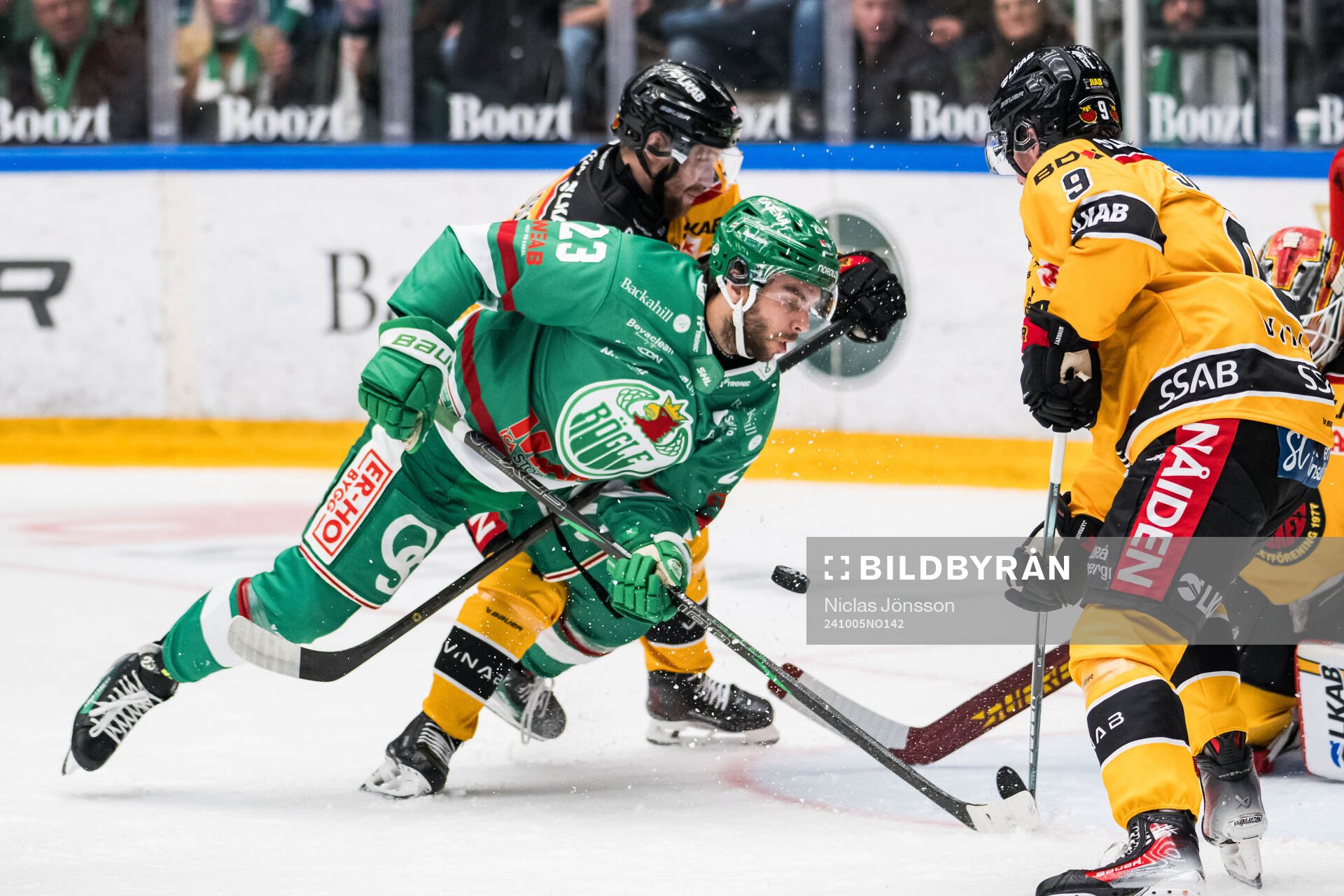 Luleås Einar Emanuelsson och Rögles Josh Dickinson