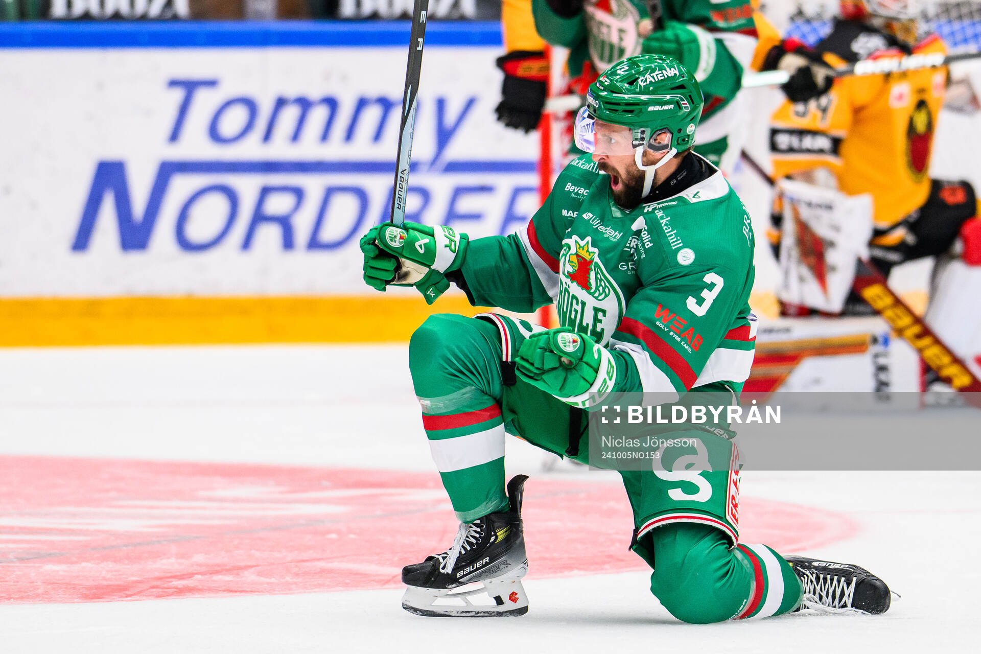 Rögles Michael Kapla jublar