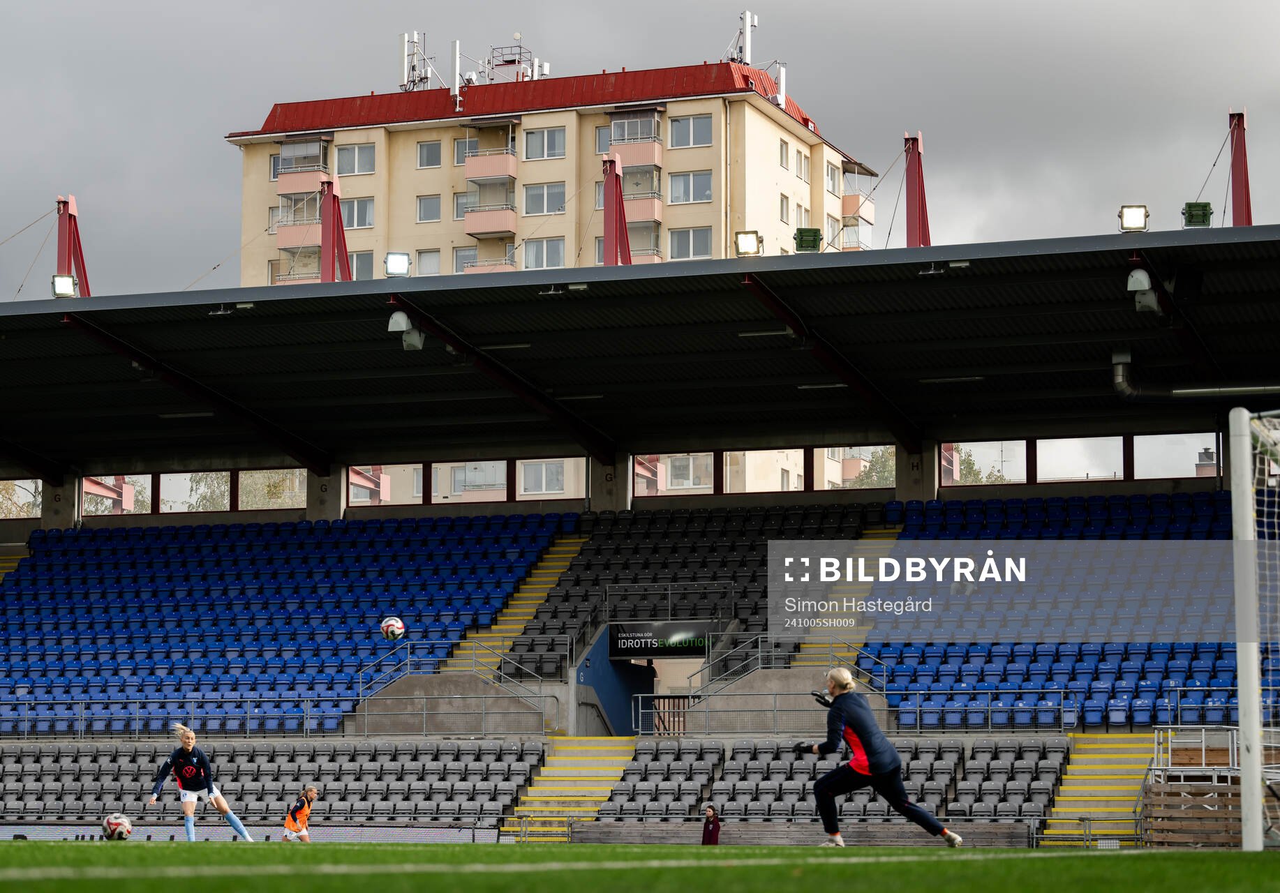 Malmö FFs spelare värmer upp