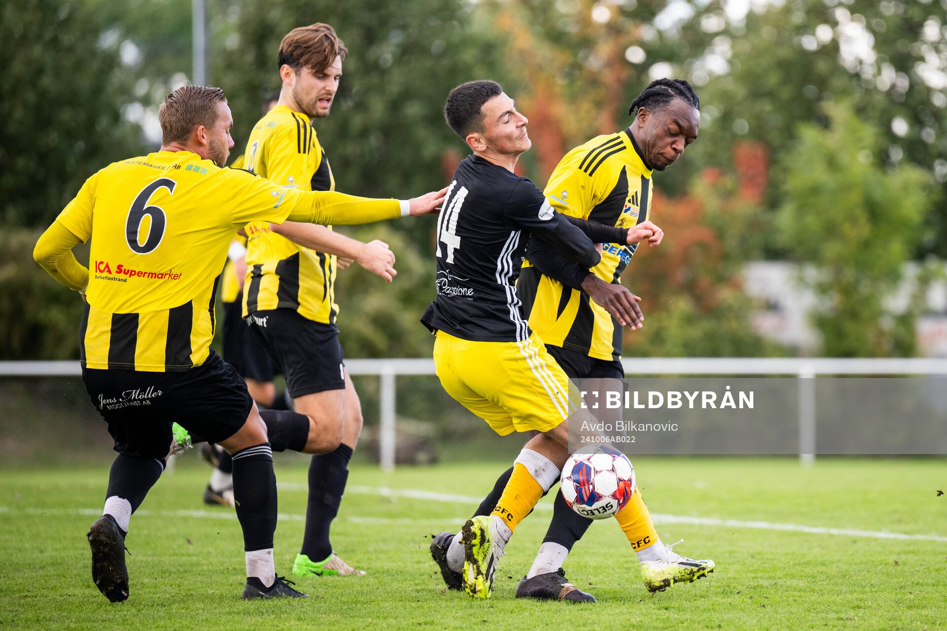 Bunkeflos Kevin Molinga mot Malmö Citys Lorik Duraku