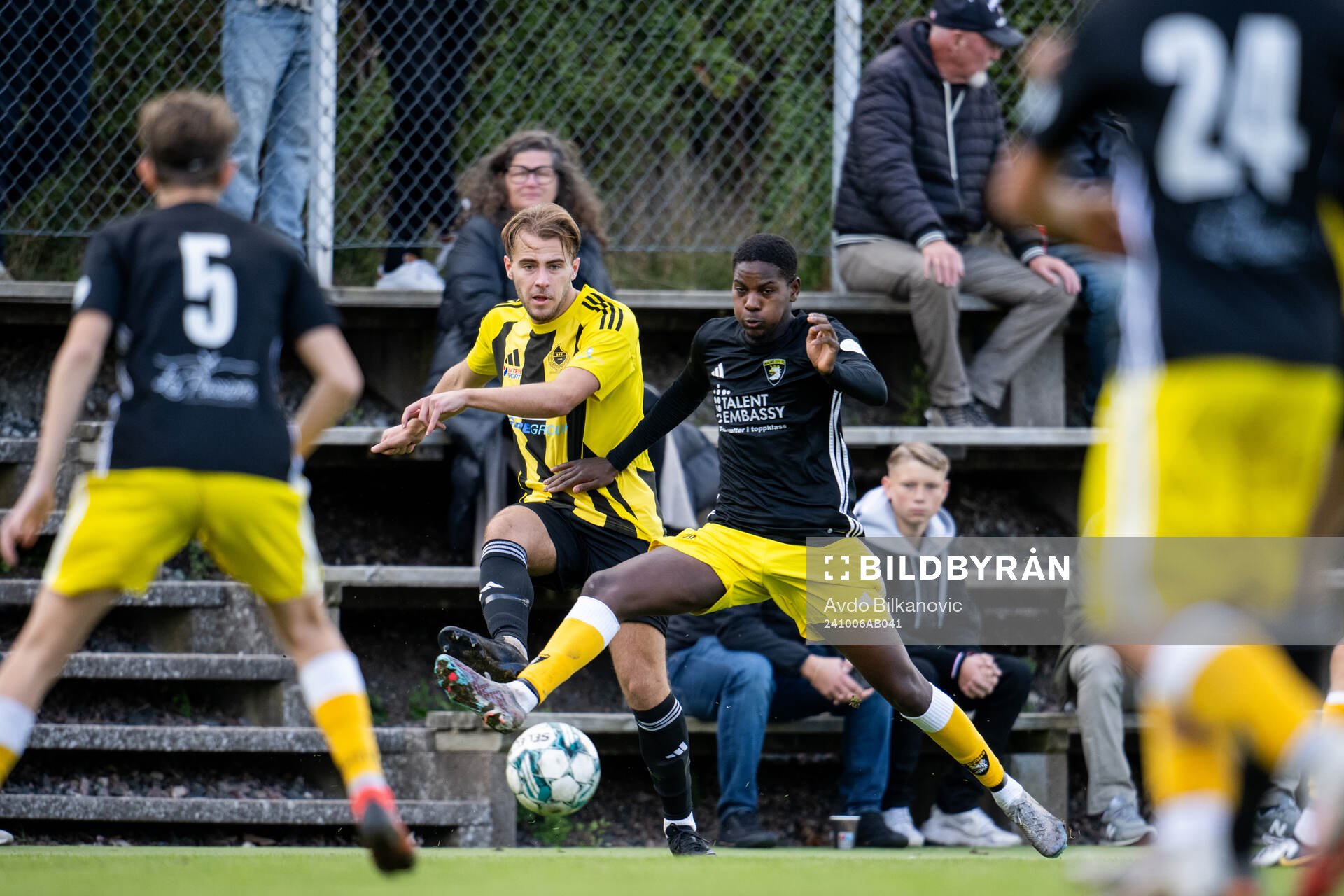 Bunkeflos Johan Mellqvist mot Malmö Citys Kelvin Marwa