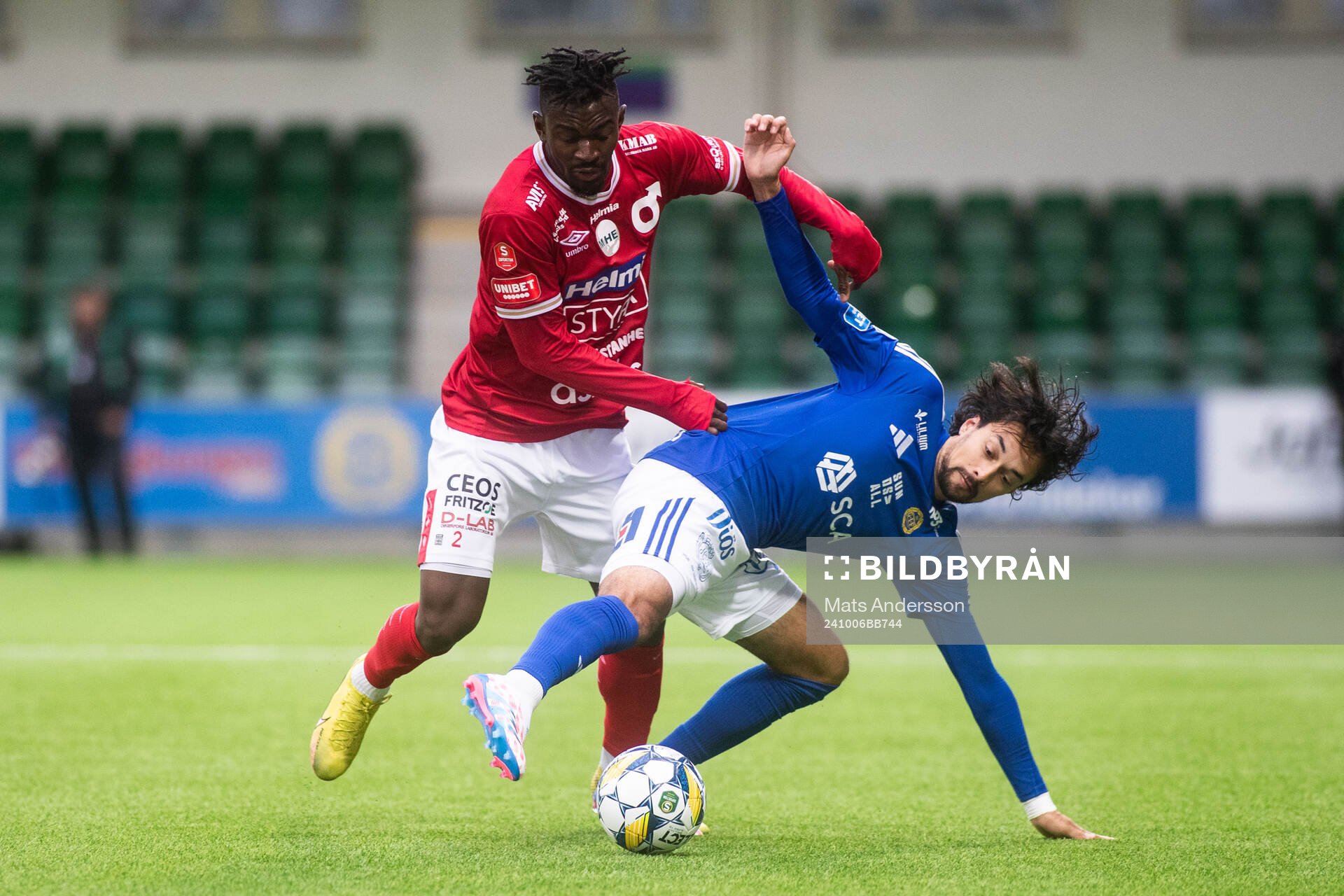 Degerfors Mamadouba Diaby och GIF Sundsvalls Monir Jelassi