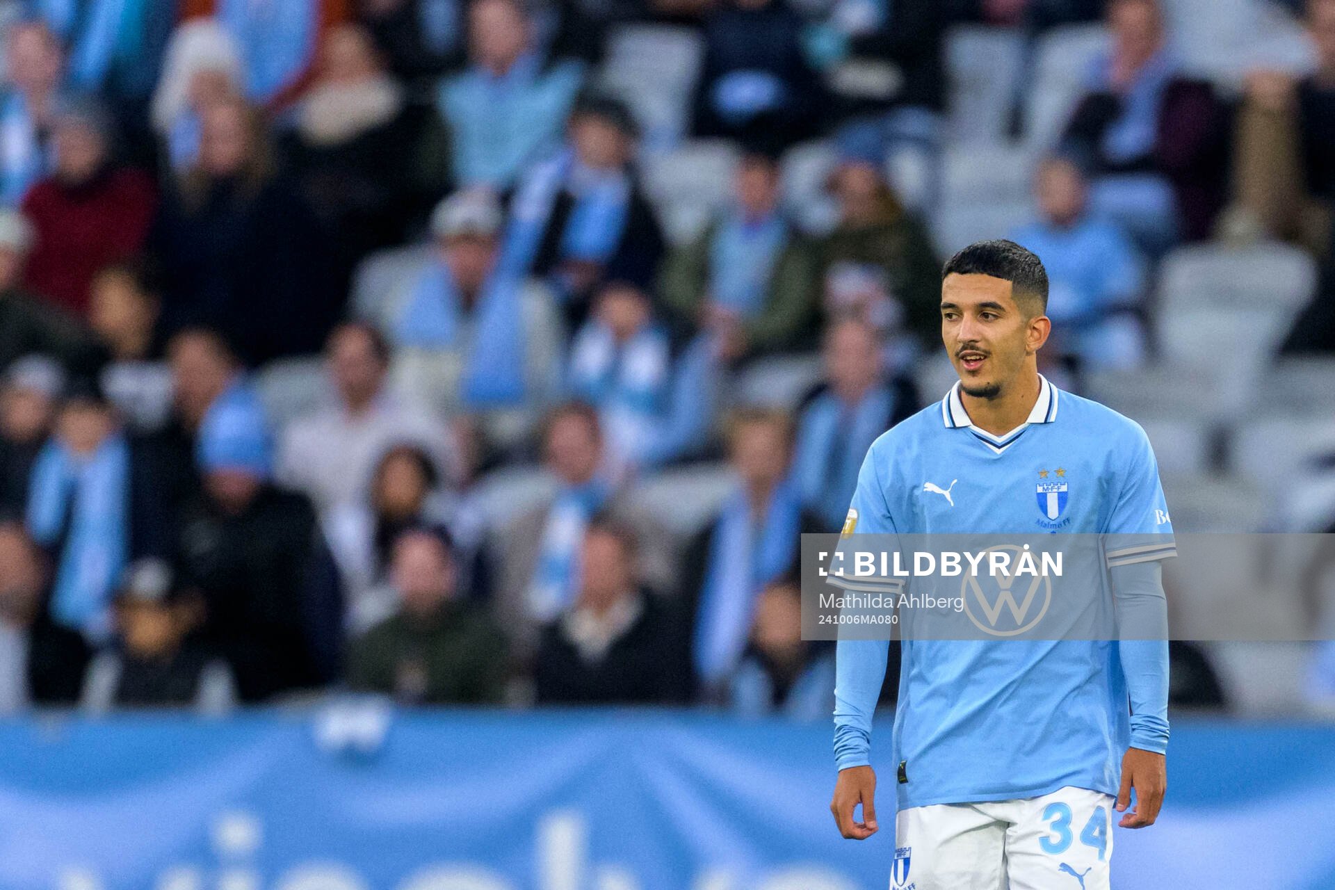 Malmö FFs Zakaria Loukili deppar