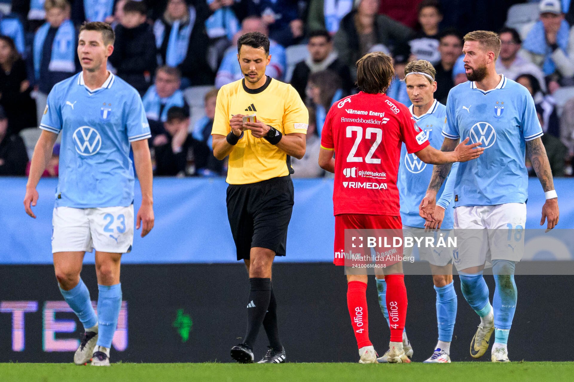 Värnamos Simon Thern och Malmö FFs Pontus Jansson