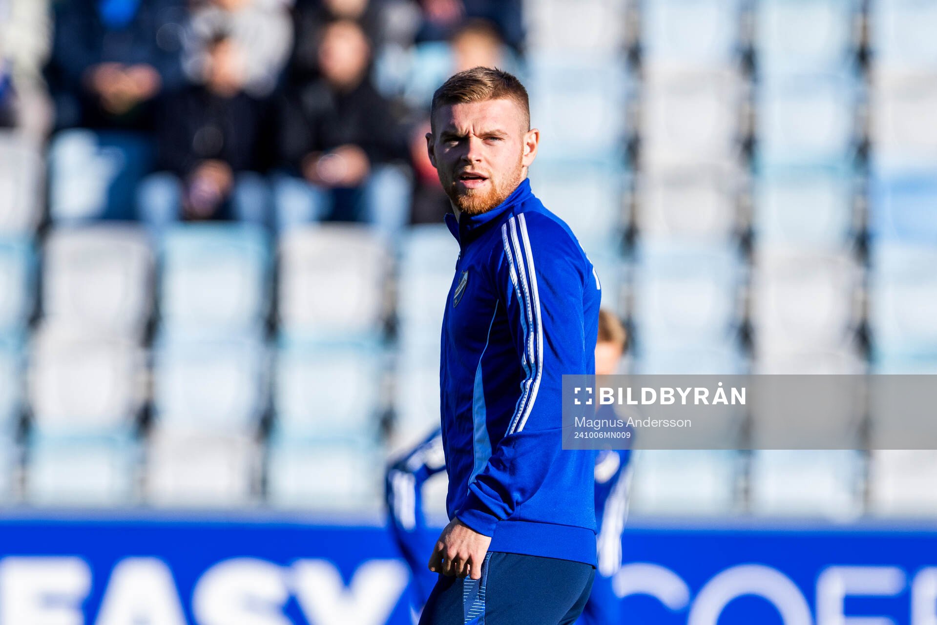 IFK Norrköpings Dino Salihovic på uppvärmningen