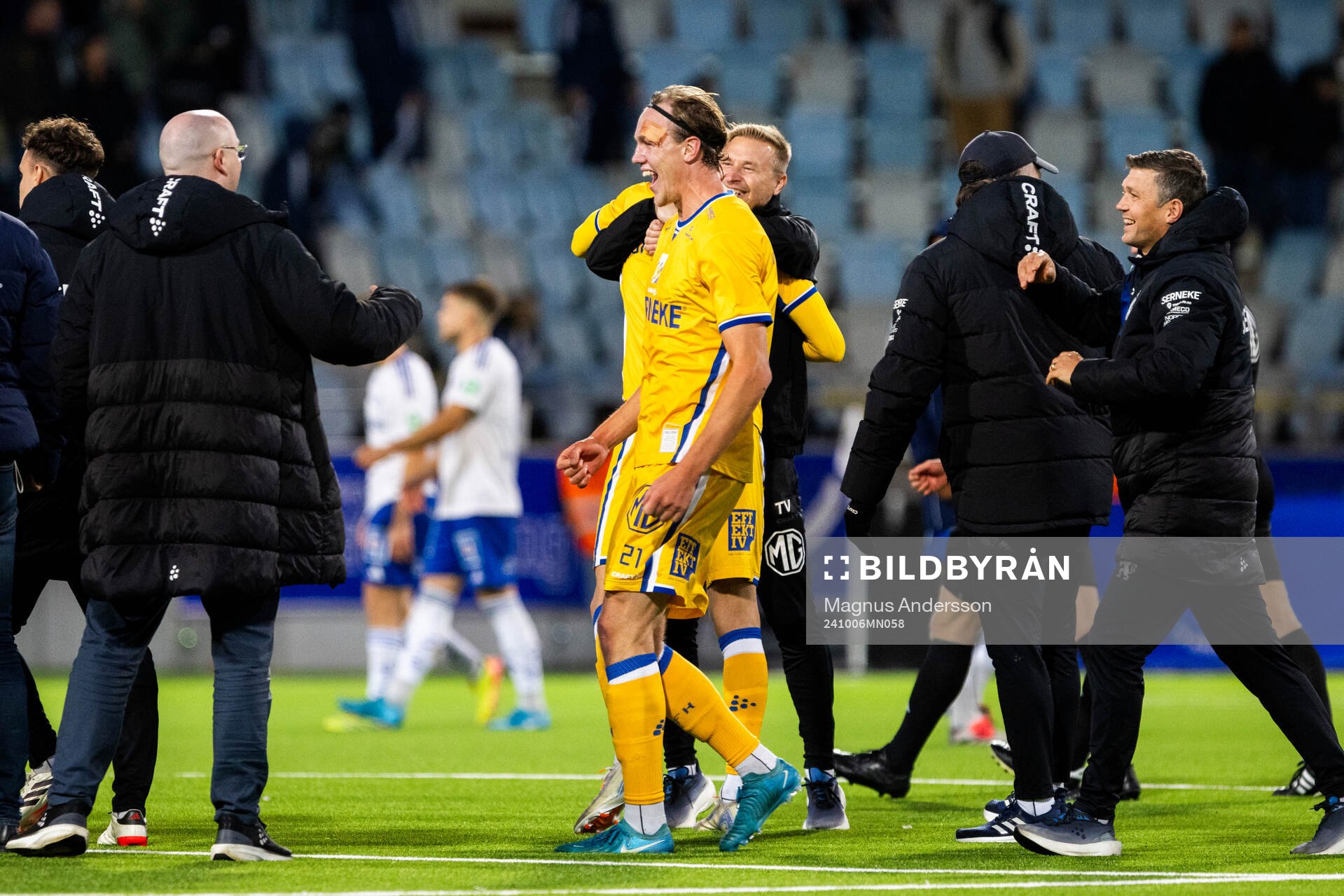 IFK Göteborgs Adam Carlén jublar