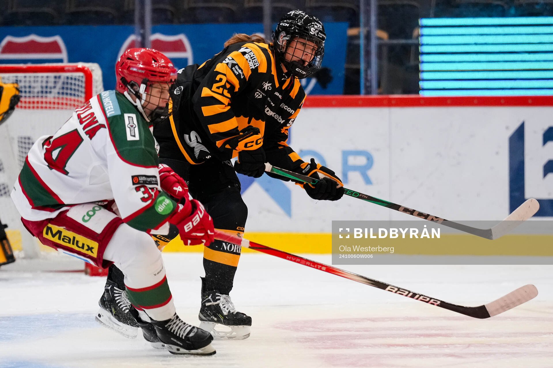 Modos Vendula Pribylova och Skellefteås Leia Eriksson