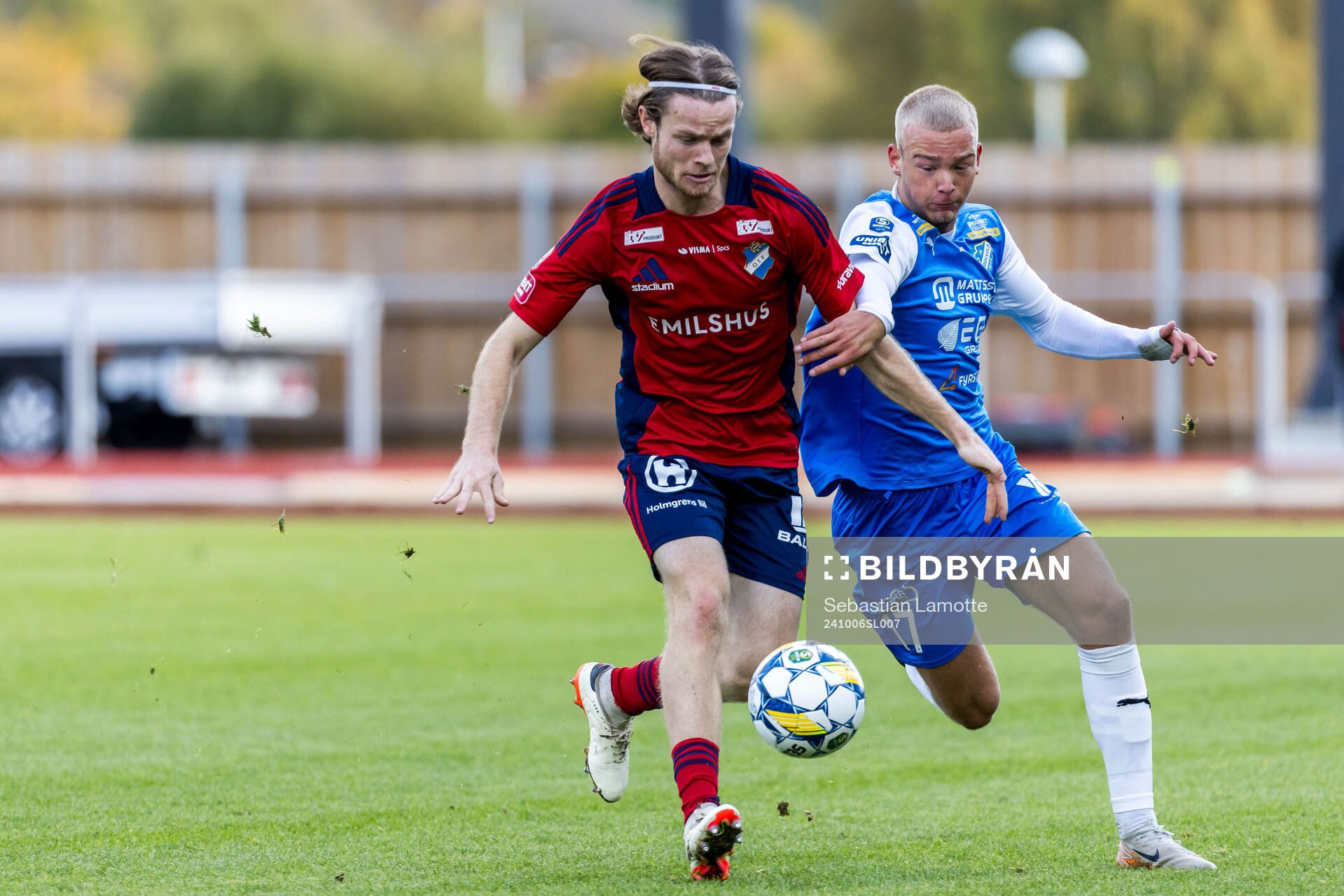 Östers Daniel Ljung och IK Oddevolds Olle Kjellman Olblad