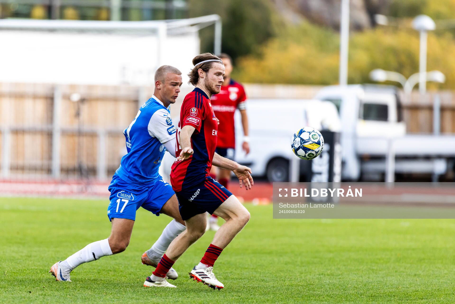 Östers Daniel Ljung och IK Oddevolds Olle Kjellman Olblad