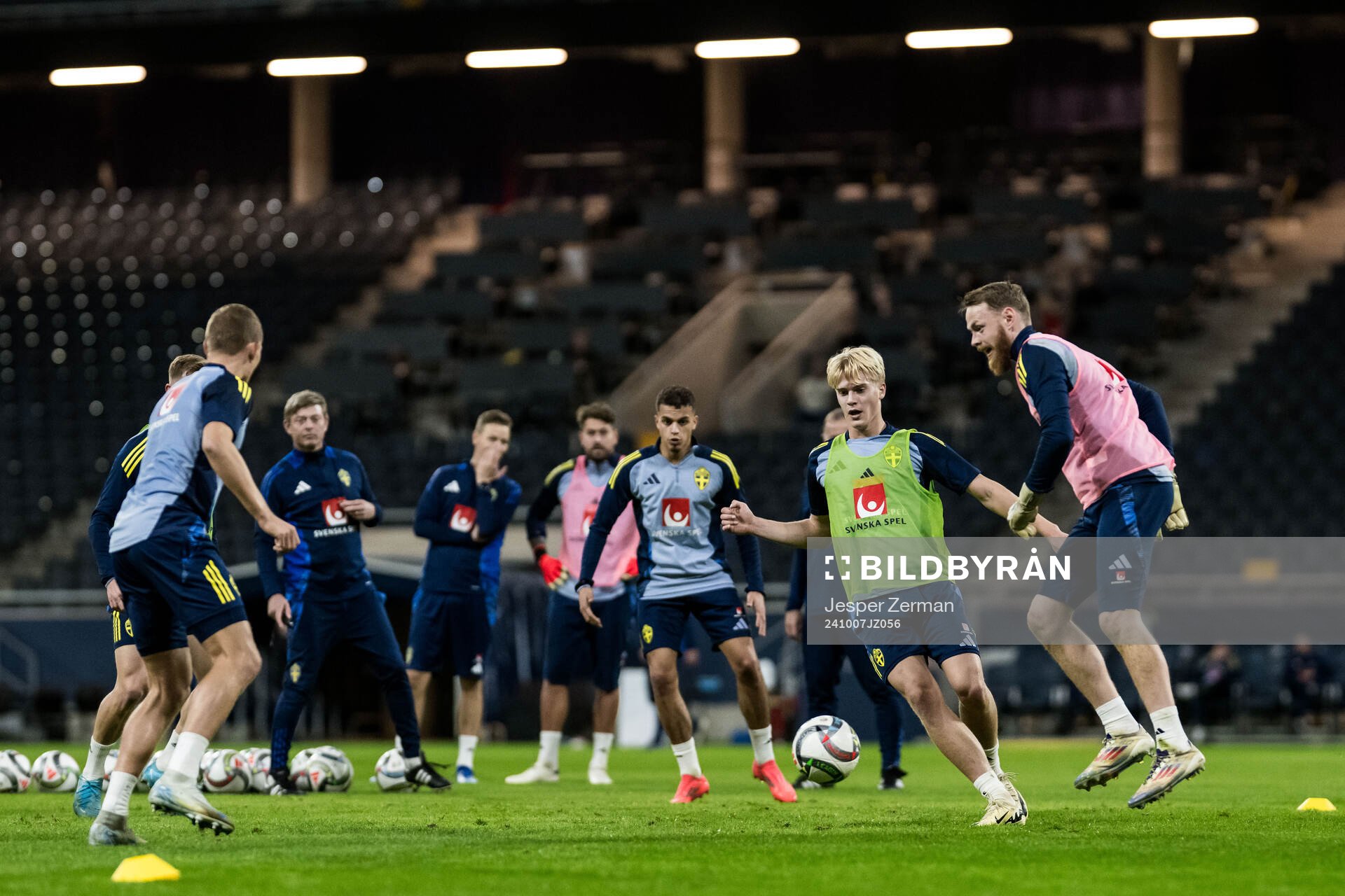 Lucas Bergvall and goalkeeper Viktor Johansson of the