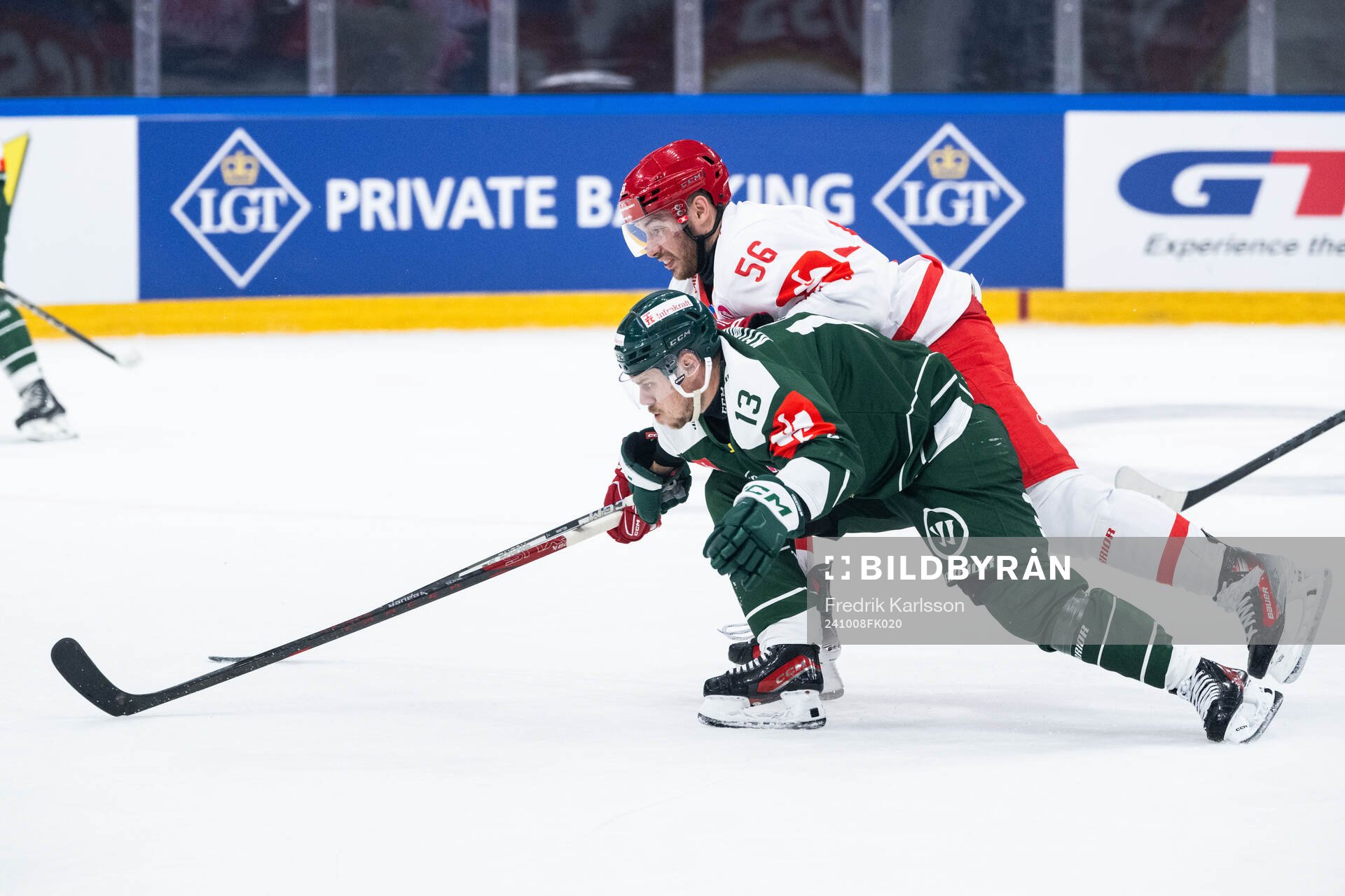 Joel Kellman of Färjestad and Marko Dano of Ocelari Trinec