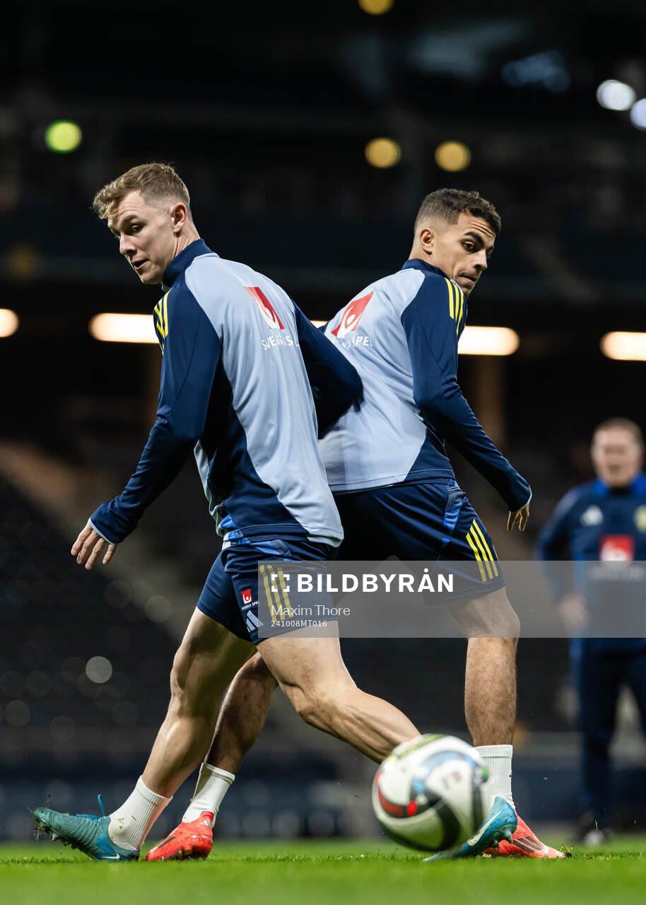 Emil Krafth and Yasin Ayari of the Swedish men’s national