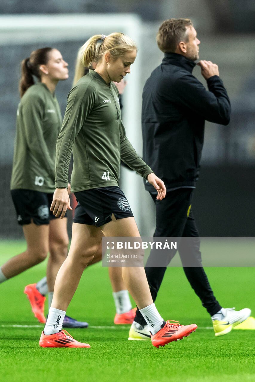 Julie Blakstad of Hammarby at a training session