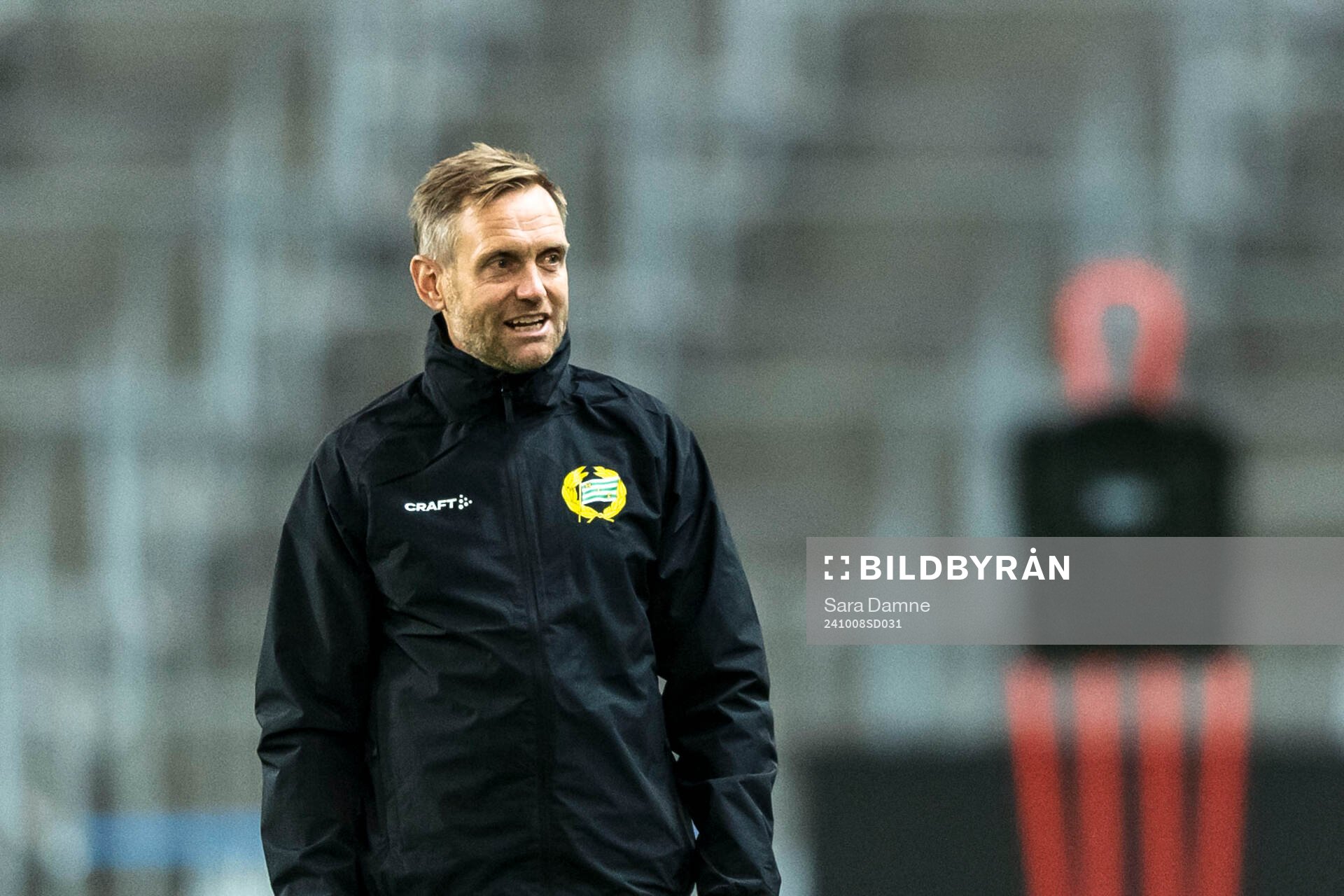 Head coach Martin Sjögren of Hammarby at a training session