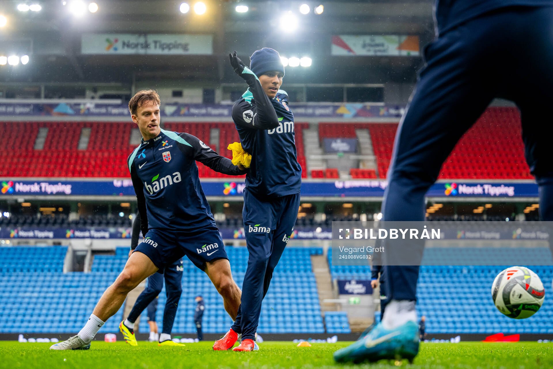 Felix Horn Myhre and Antonio Nusa of the Norwegian national
