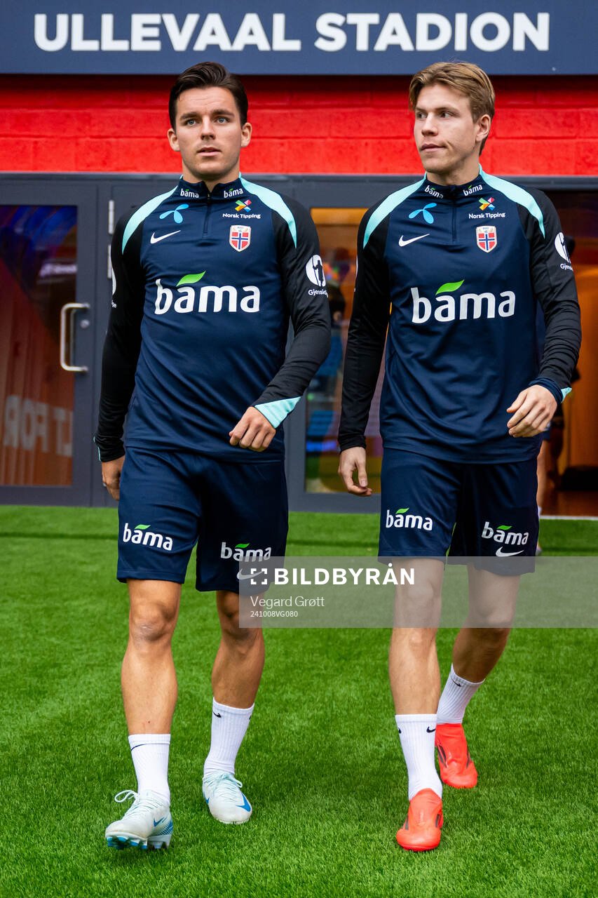 Hugo Vetlesen and Jens Petter Hauge of the Norwegian