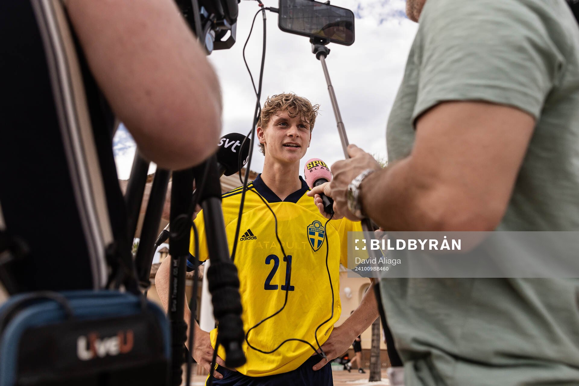 Maximilian Ibrahimovic of Sweden speaks with media