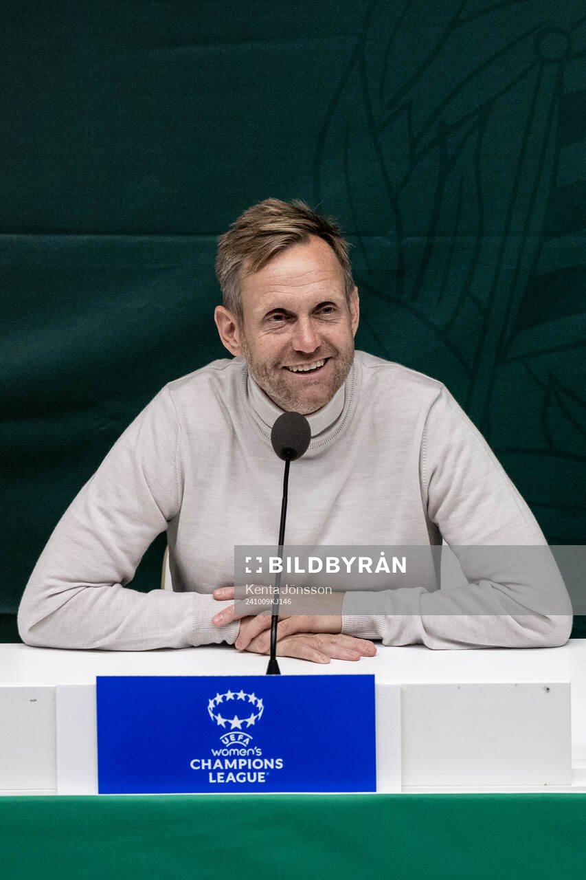 Coach Martin Sjögren of Hammarby