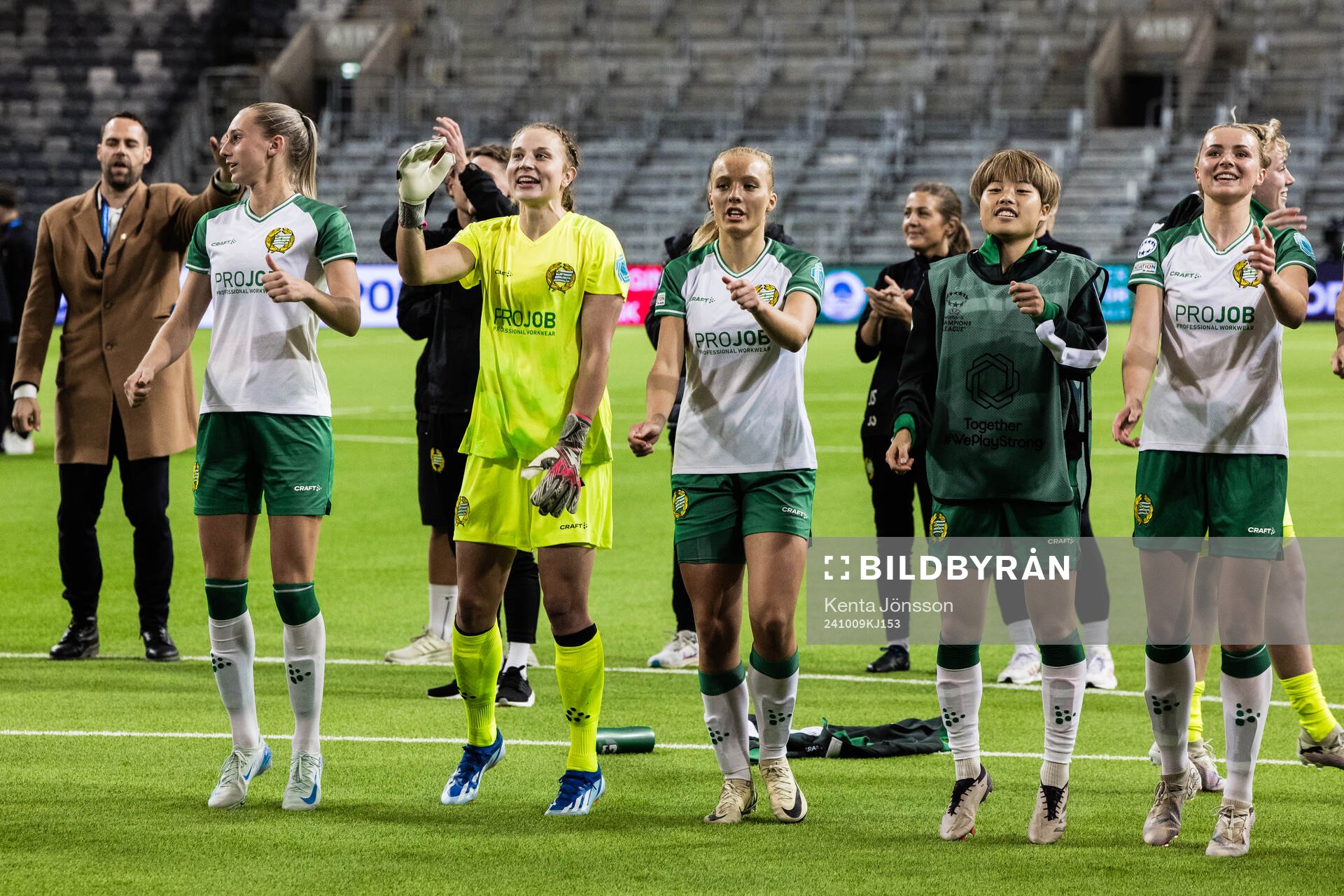Goalkeeper Anna Tamminen, Smilla Holmberg, Suzu Amano and