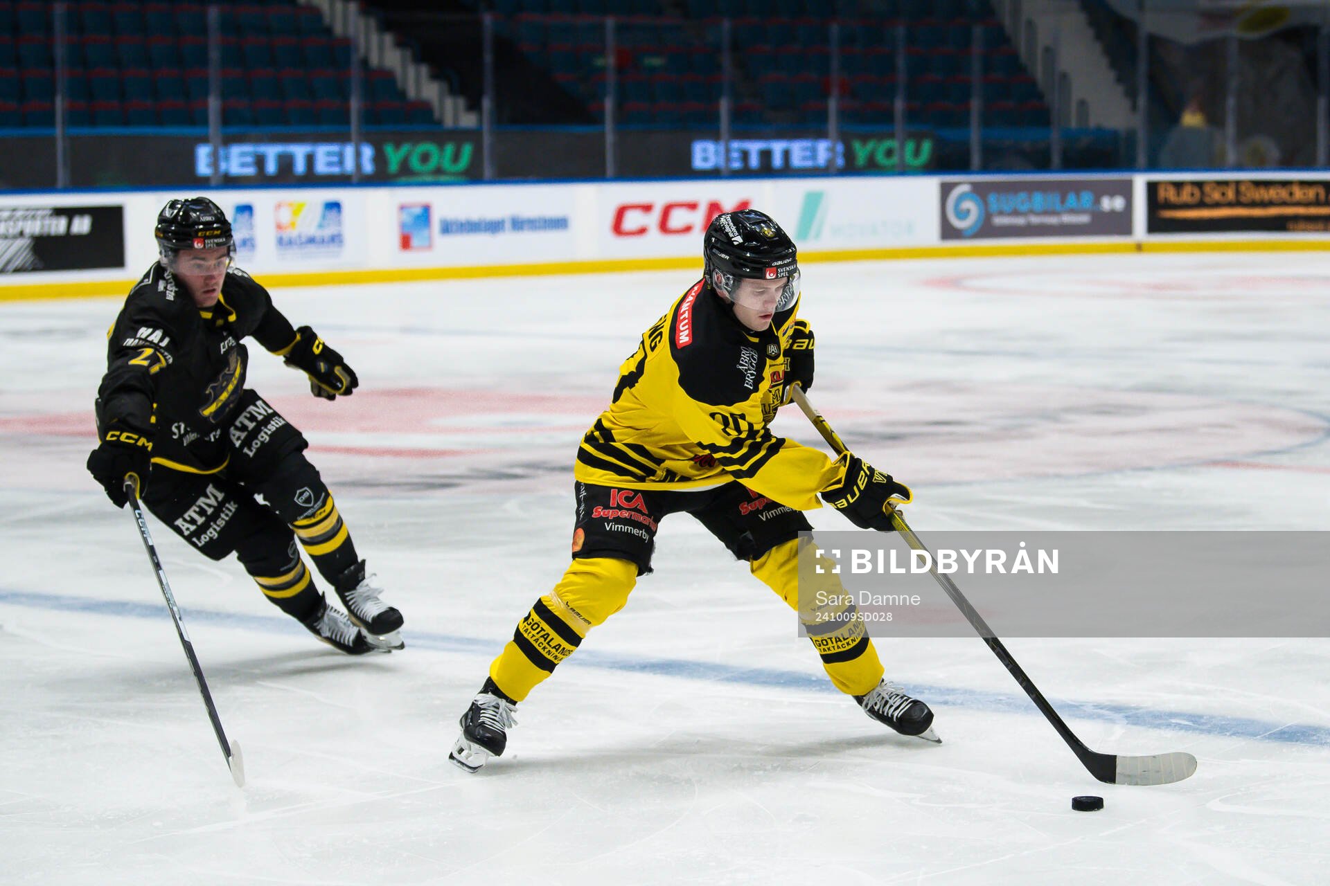AIKs Christoffer Björk och Vimmerbys Jesper Broeng