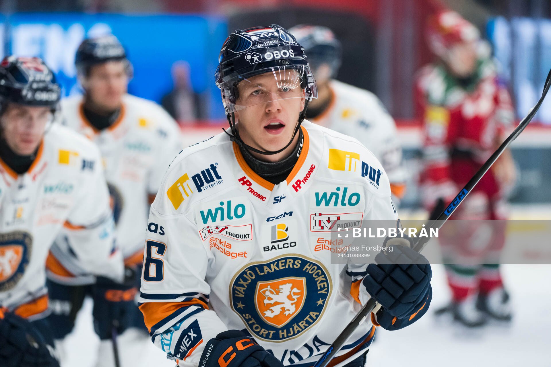 Växjös Elias Rosén jublar