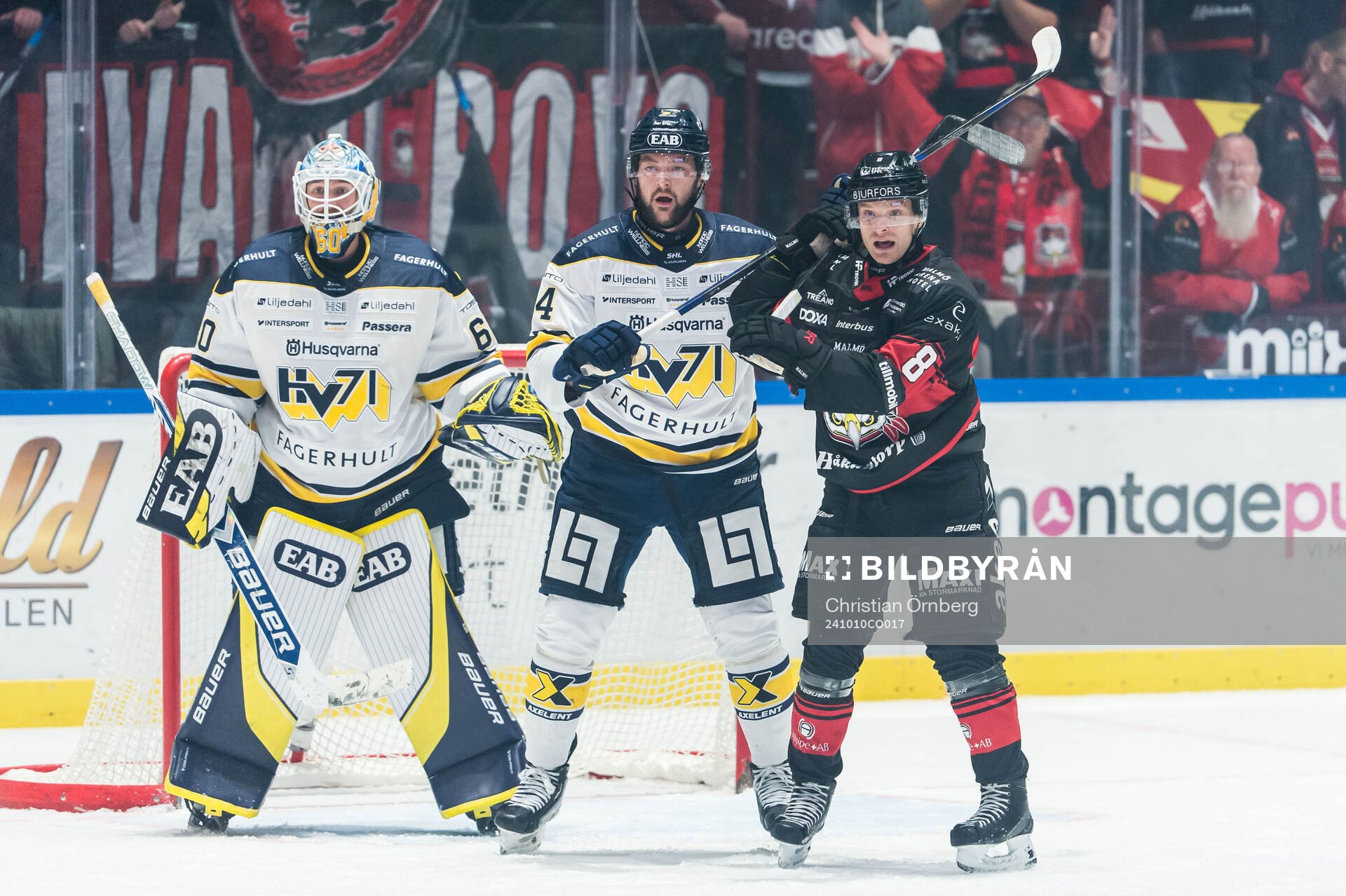 HV71s målvakt Hugo Alnefelt och Hugo Fransson och Malmö