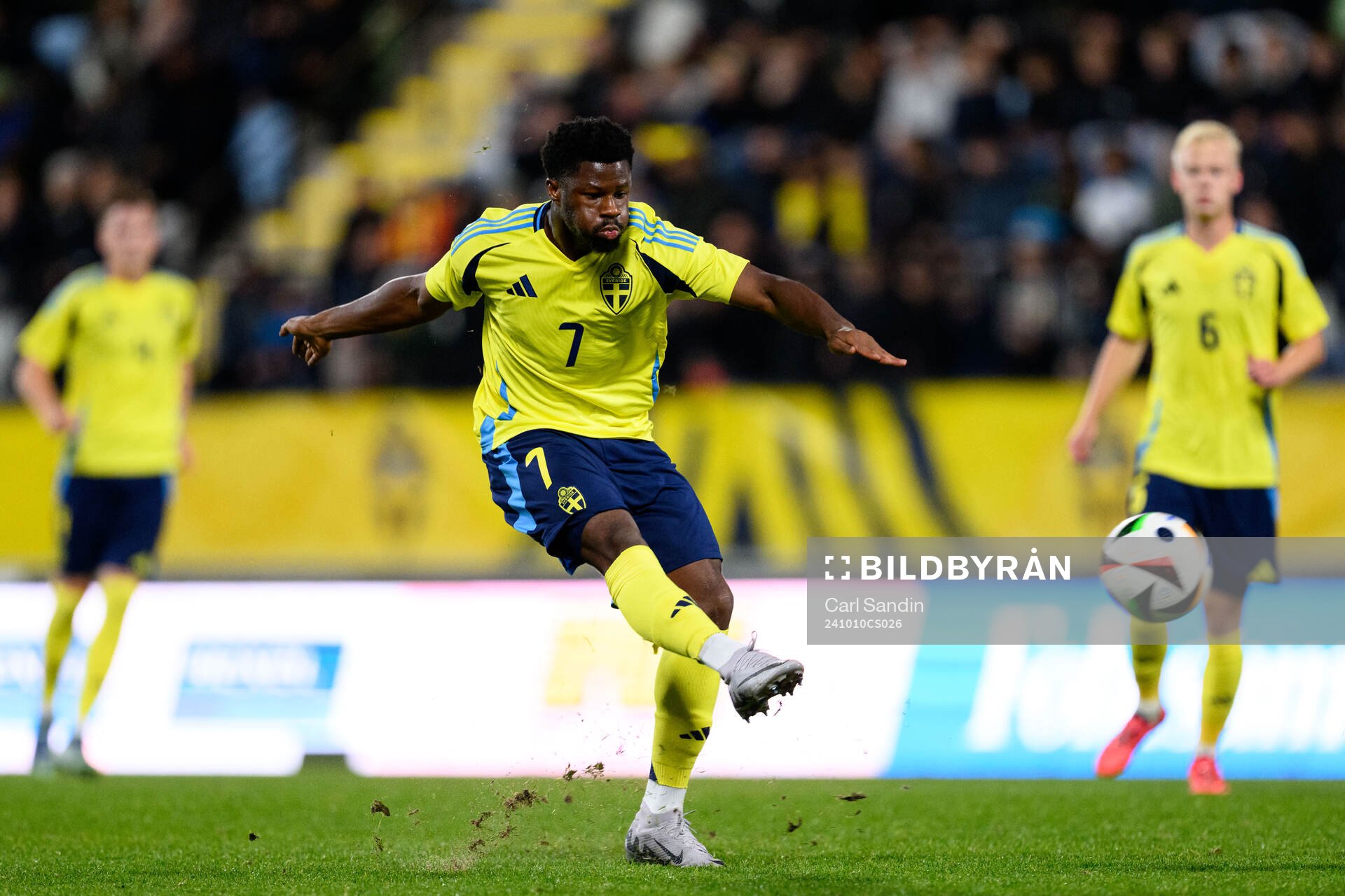 Emmanuel Ekong of Sweden